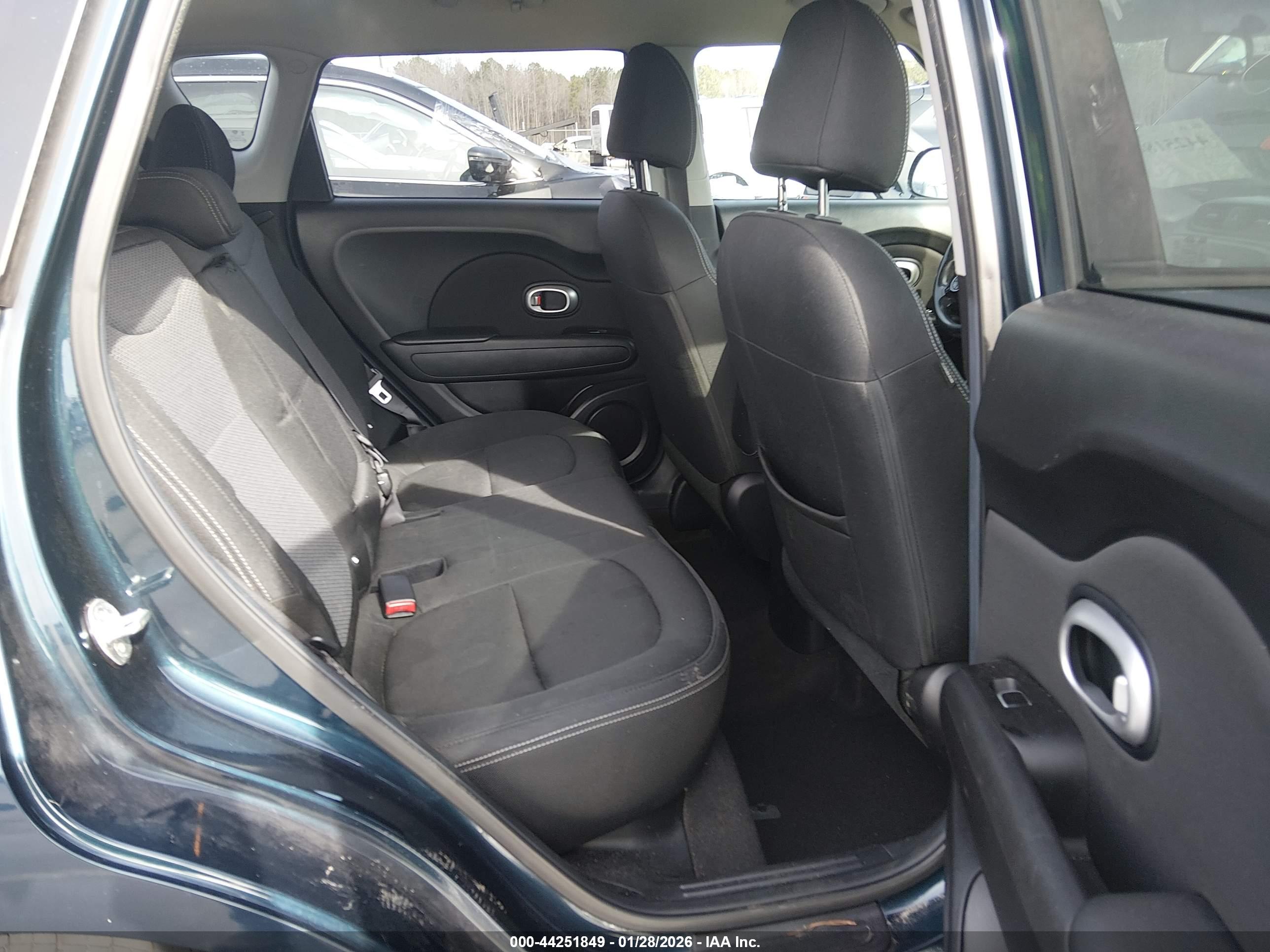 KIA SOUL image 8