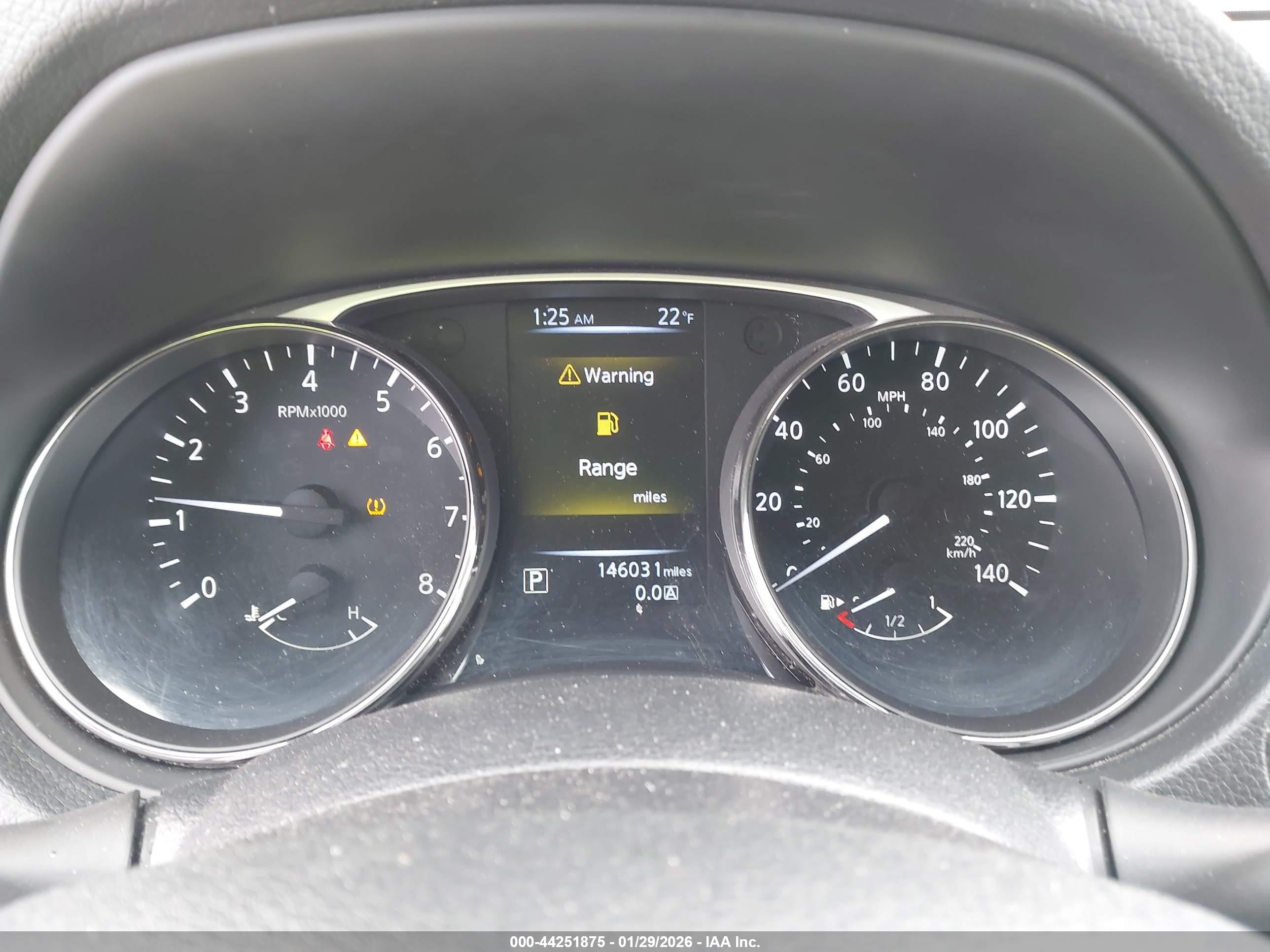 NISSAN ROGUE image 7