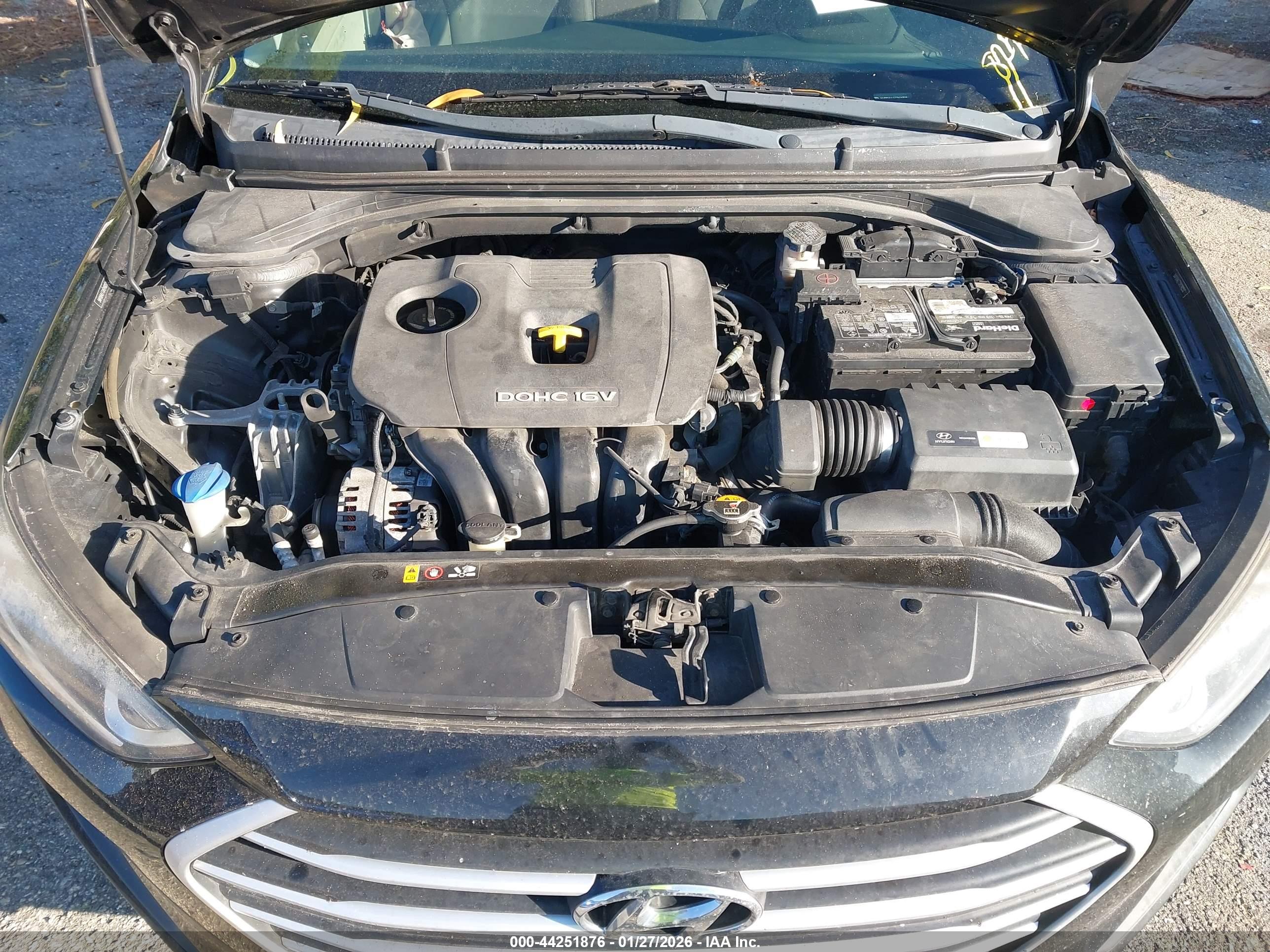 HYUNDAI ELANTRA image 10