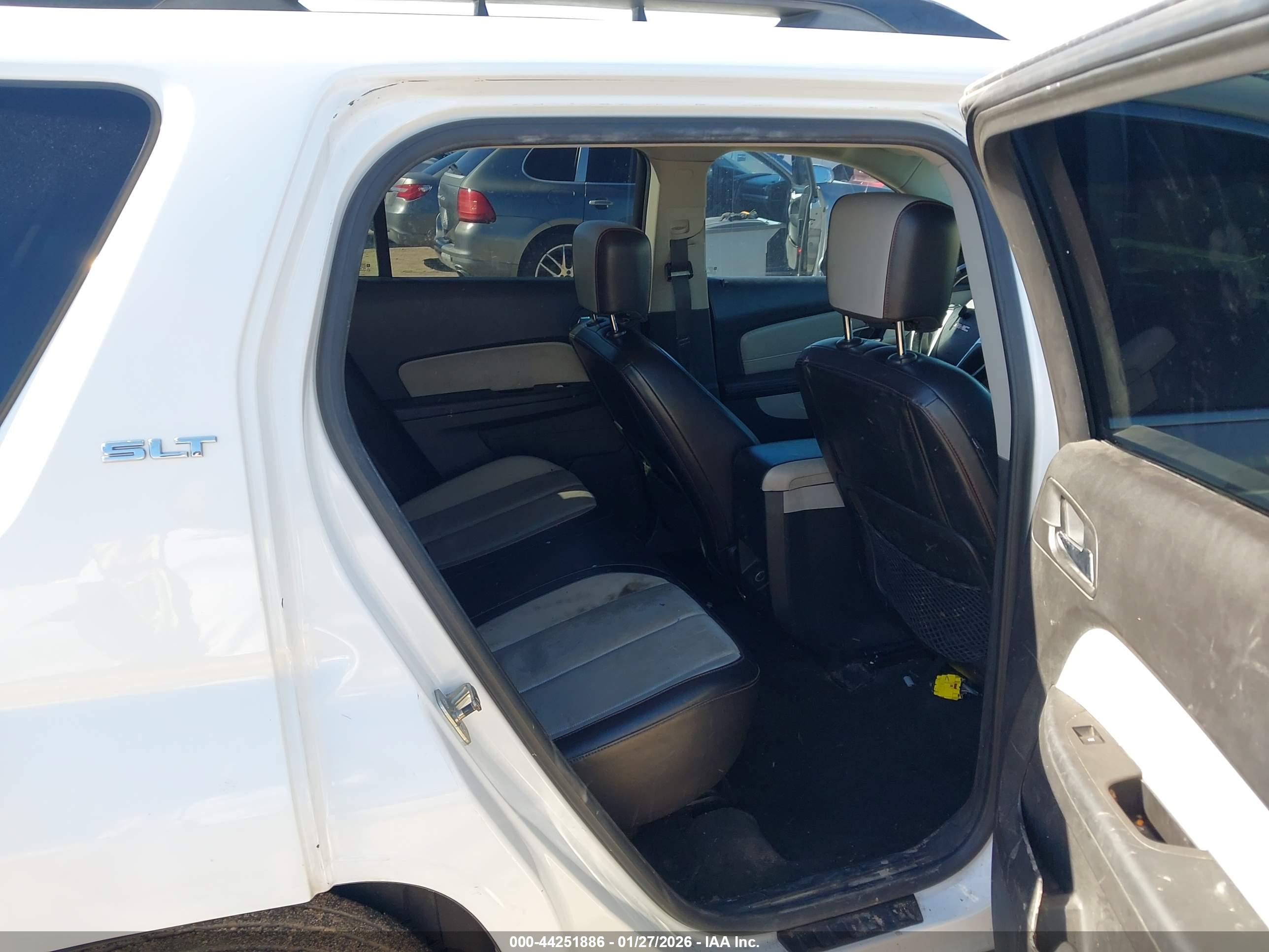 GMC TERRAIN image 8