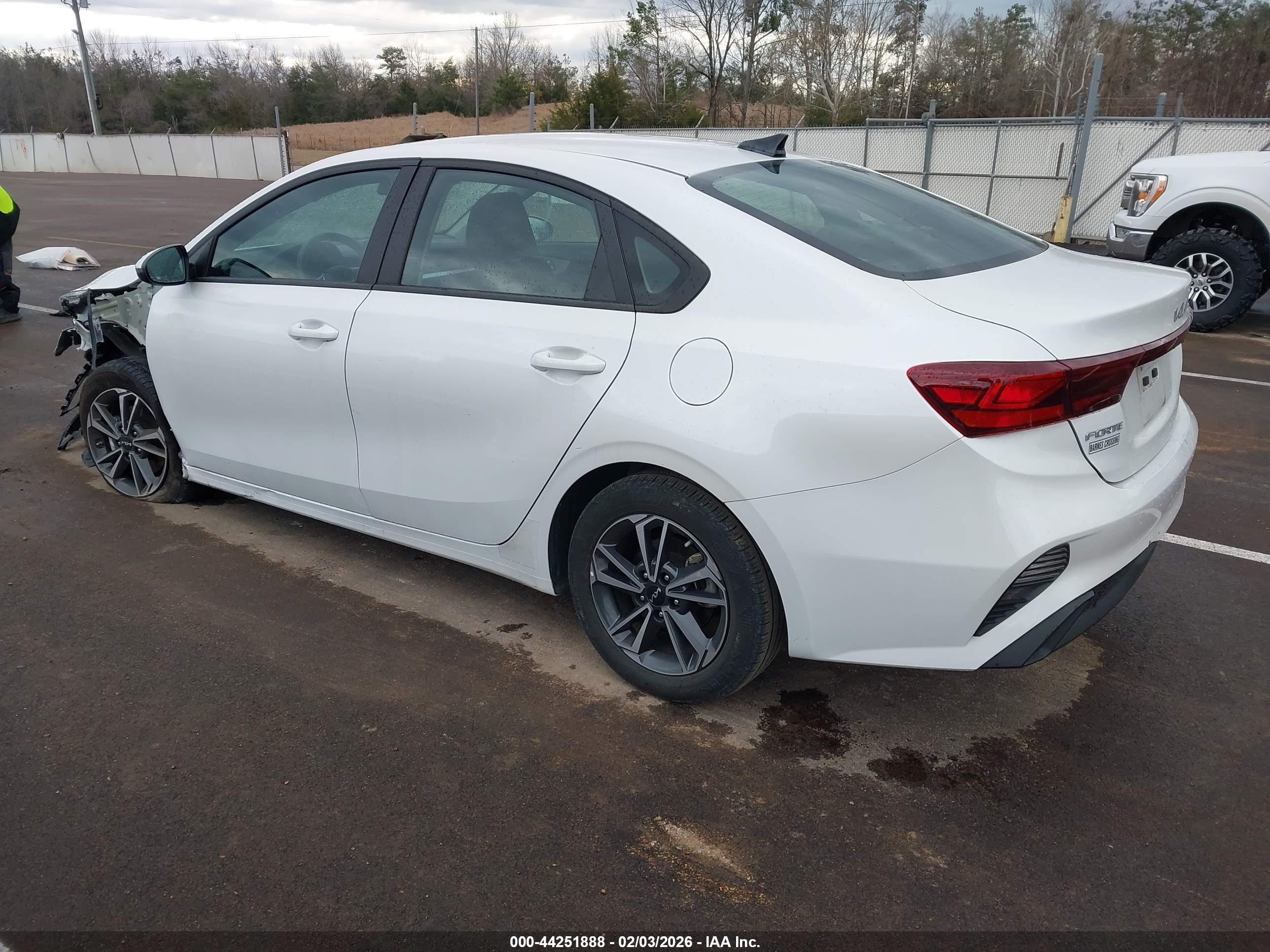 KIA FORTE image 3