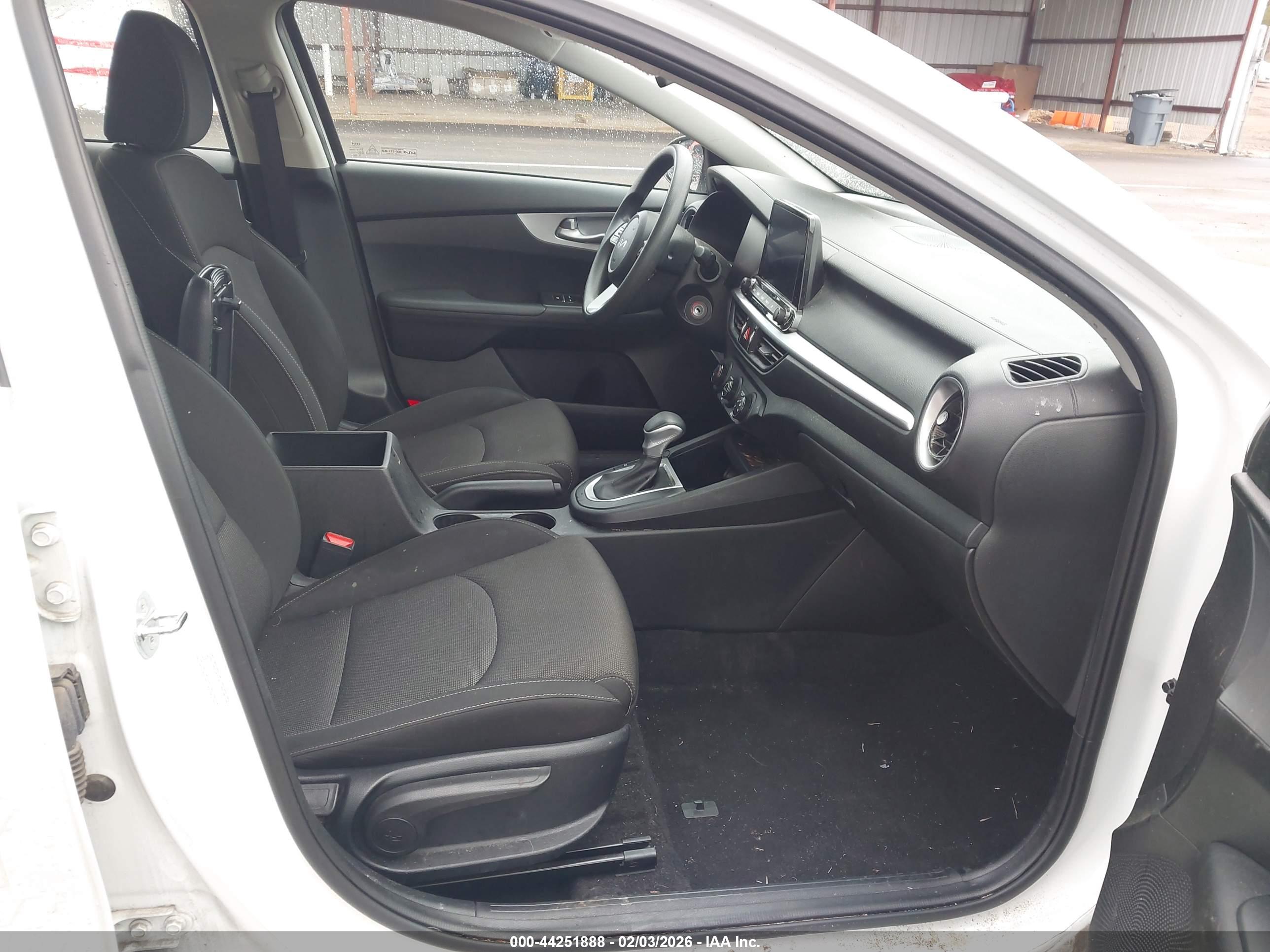 KIA FORTE image 5