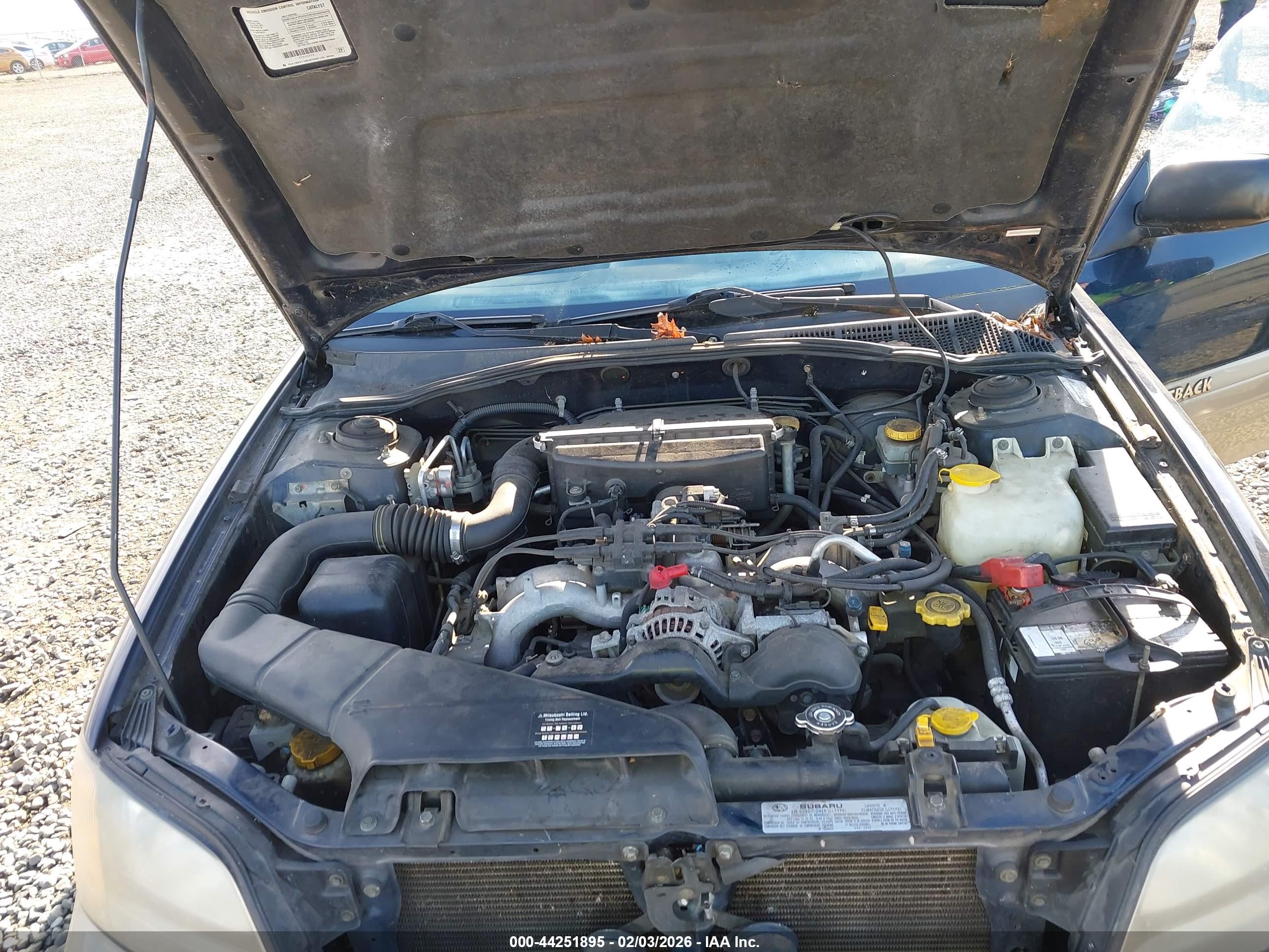 SUBARU OUTBACK image 10