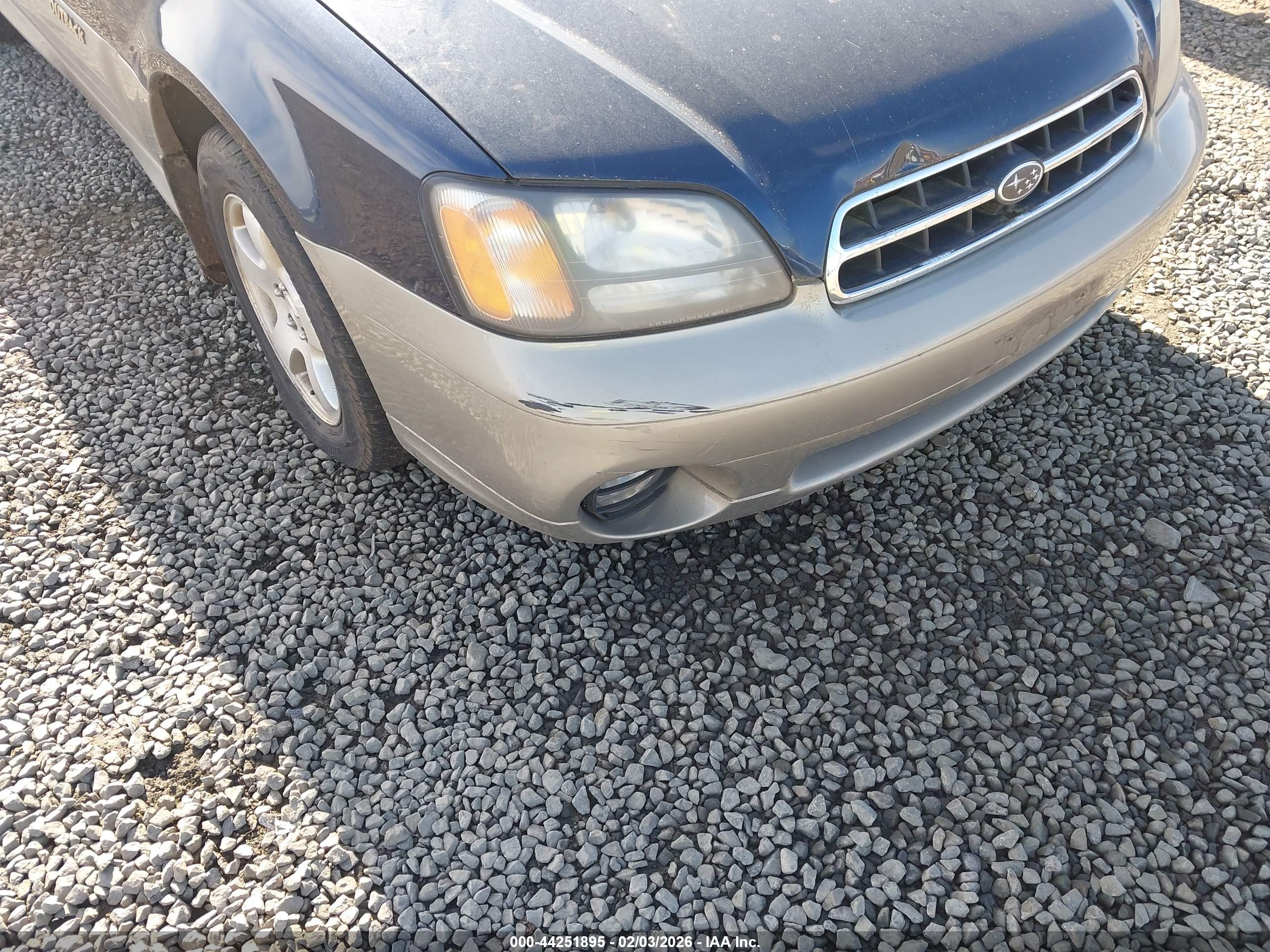 SUBARU OUTBACK image 6