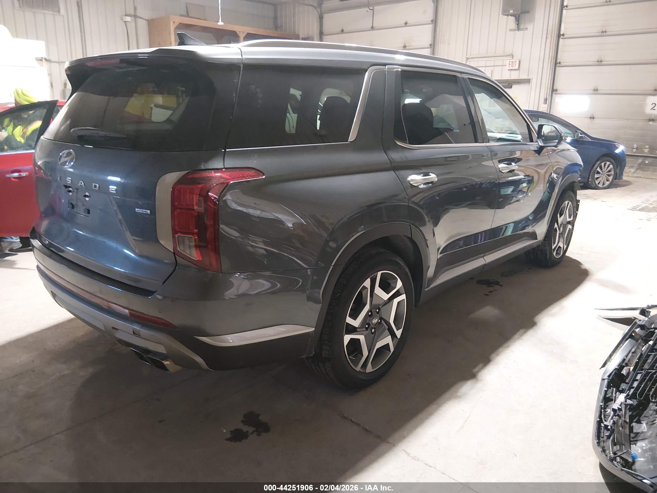 HYUNDAI PALISADE image 4