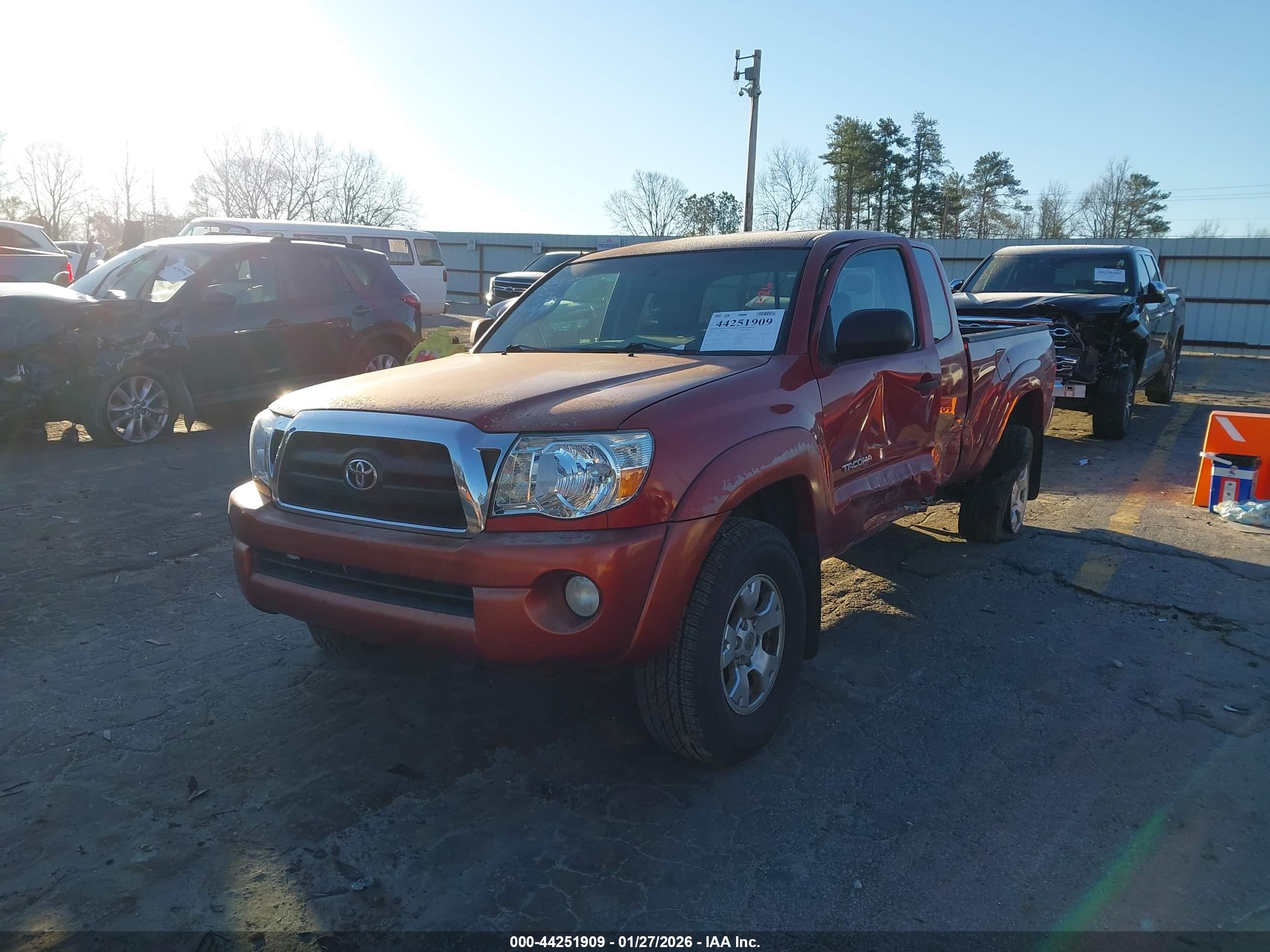 TOYOTA TACOMA image 2