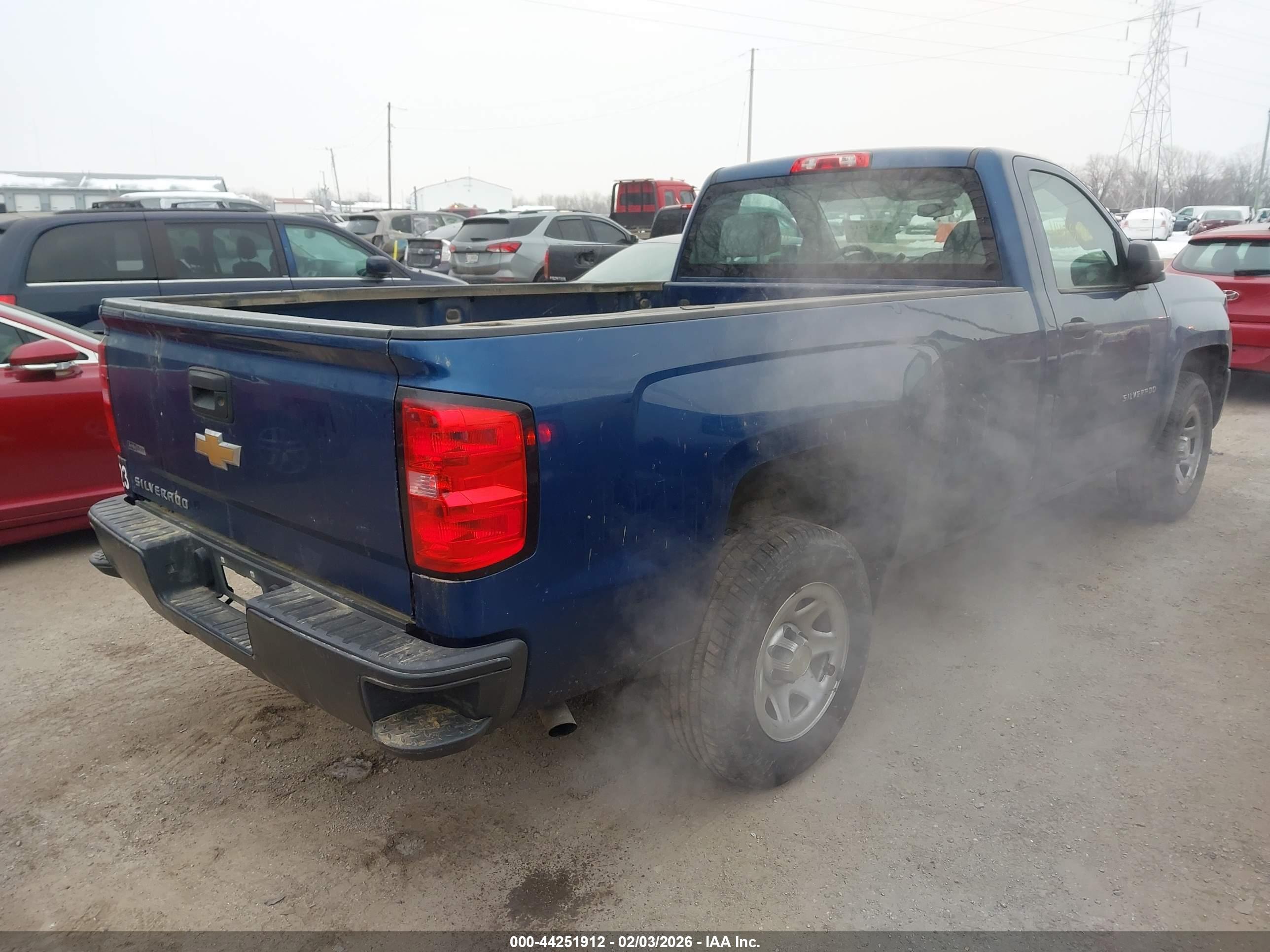 CHEVROLET SILVERADO image 4