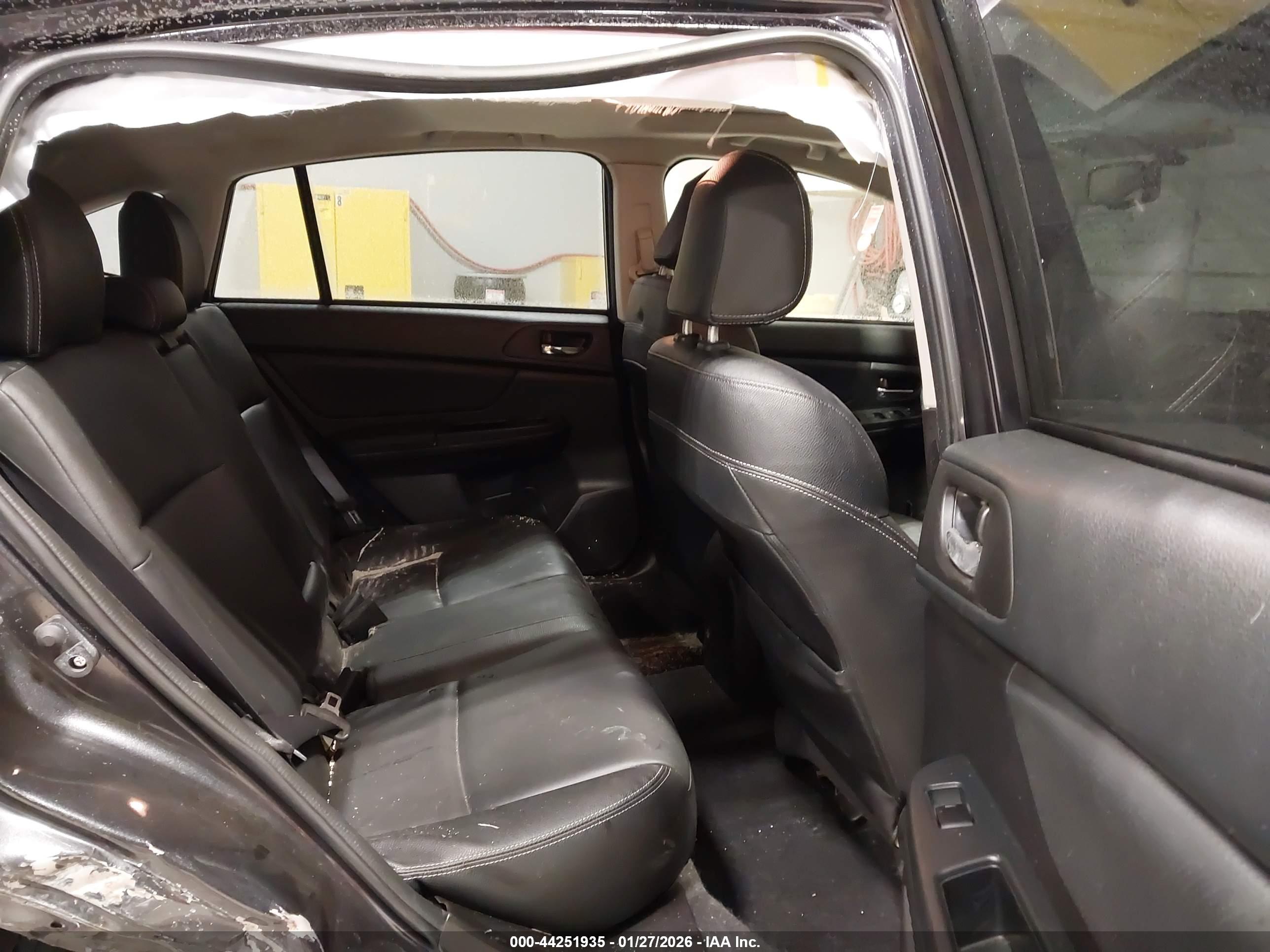 SUBARU XV image 8