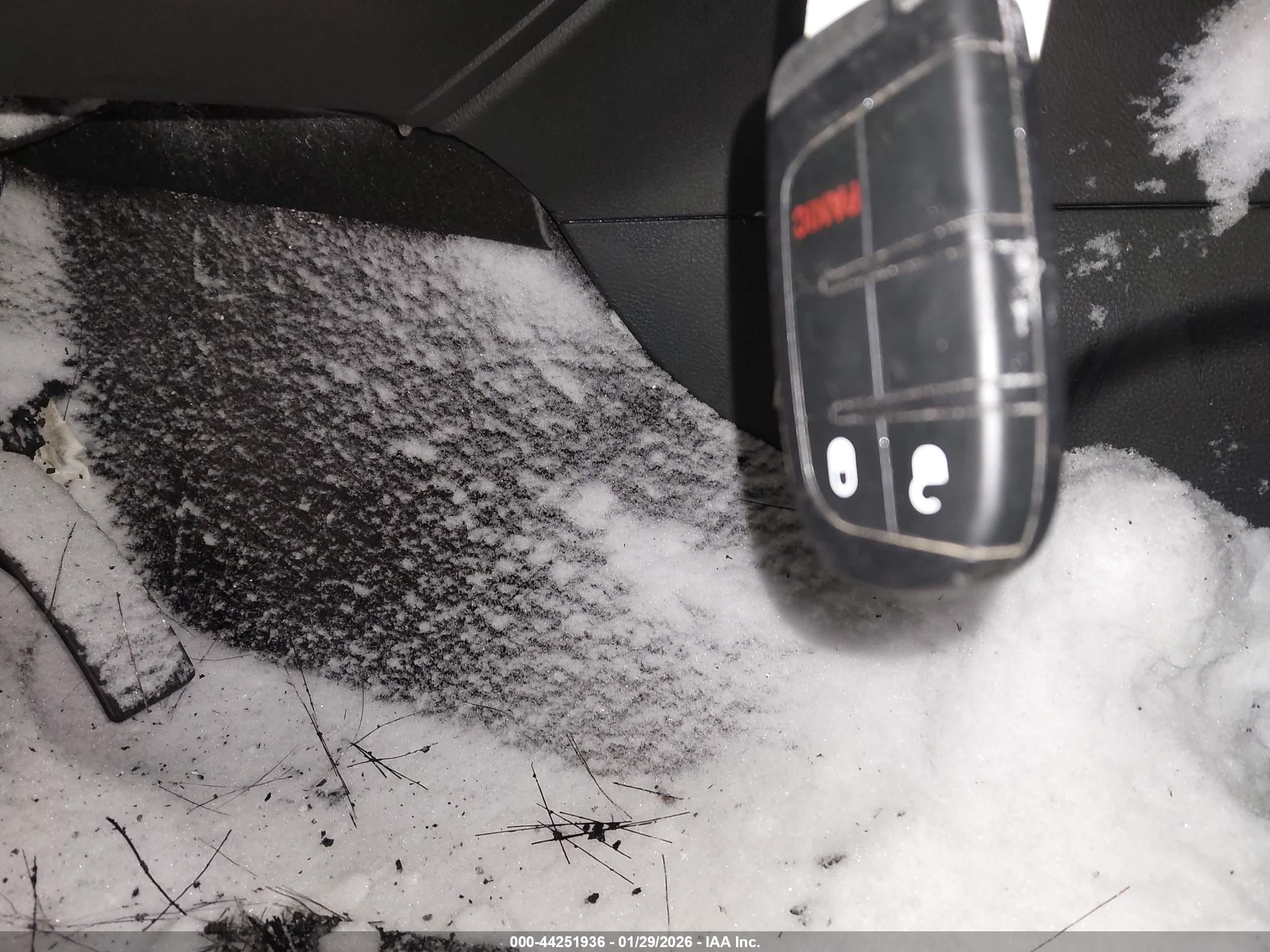 JEEP GRAND image 11