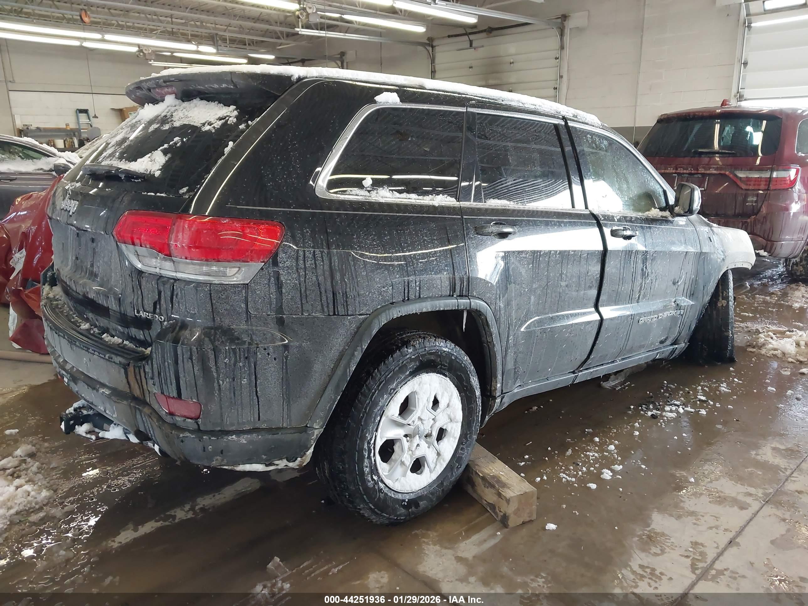 JEEP GRAND image 4