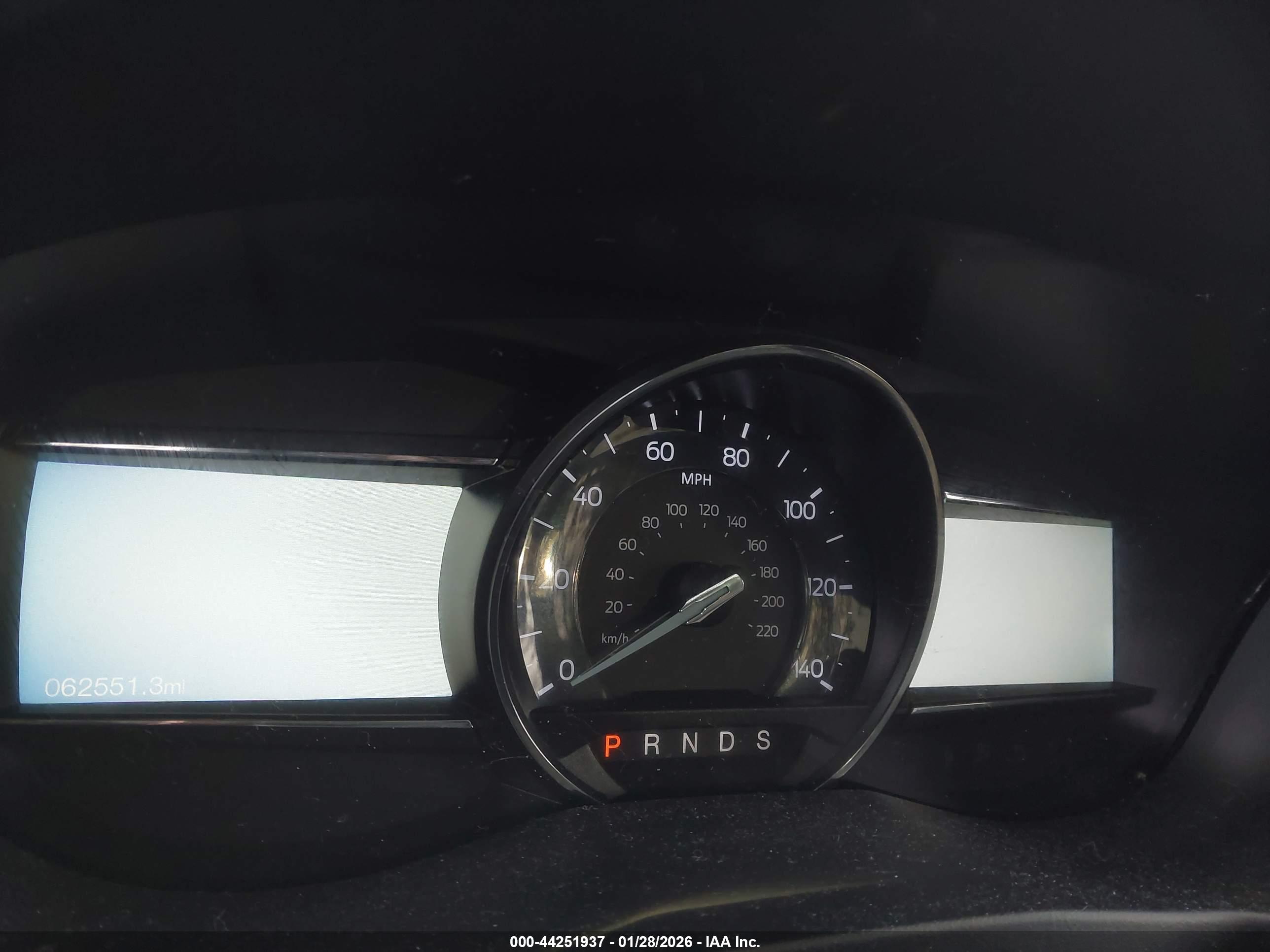 FORD EXPLORER image 7