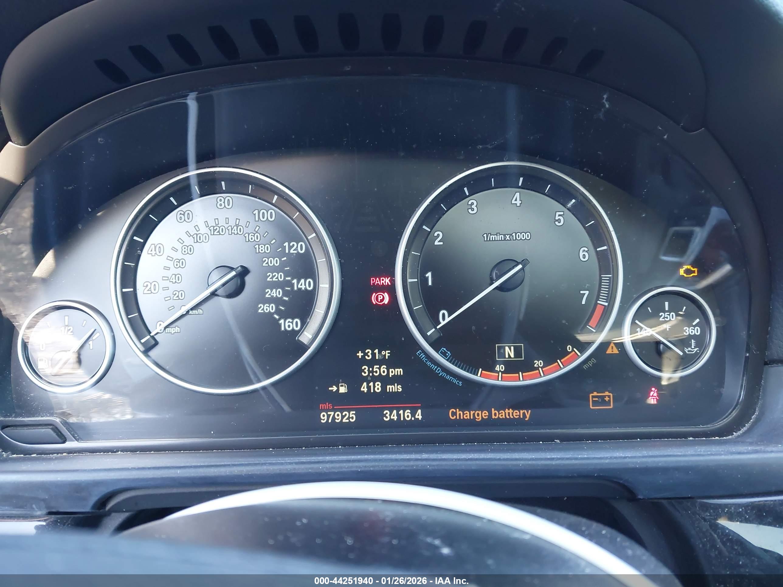 BMW 528I image 7