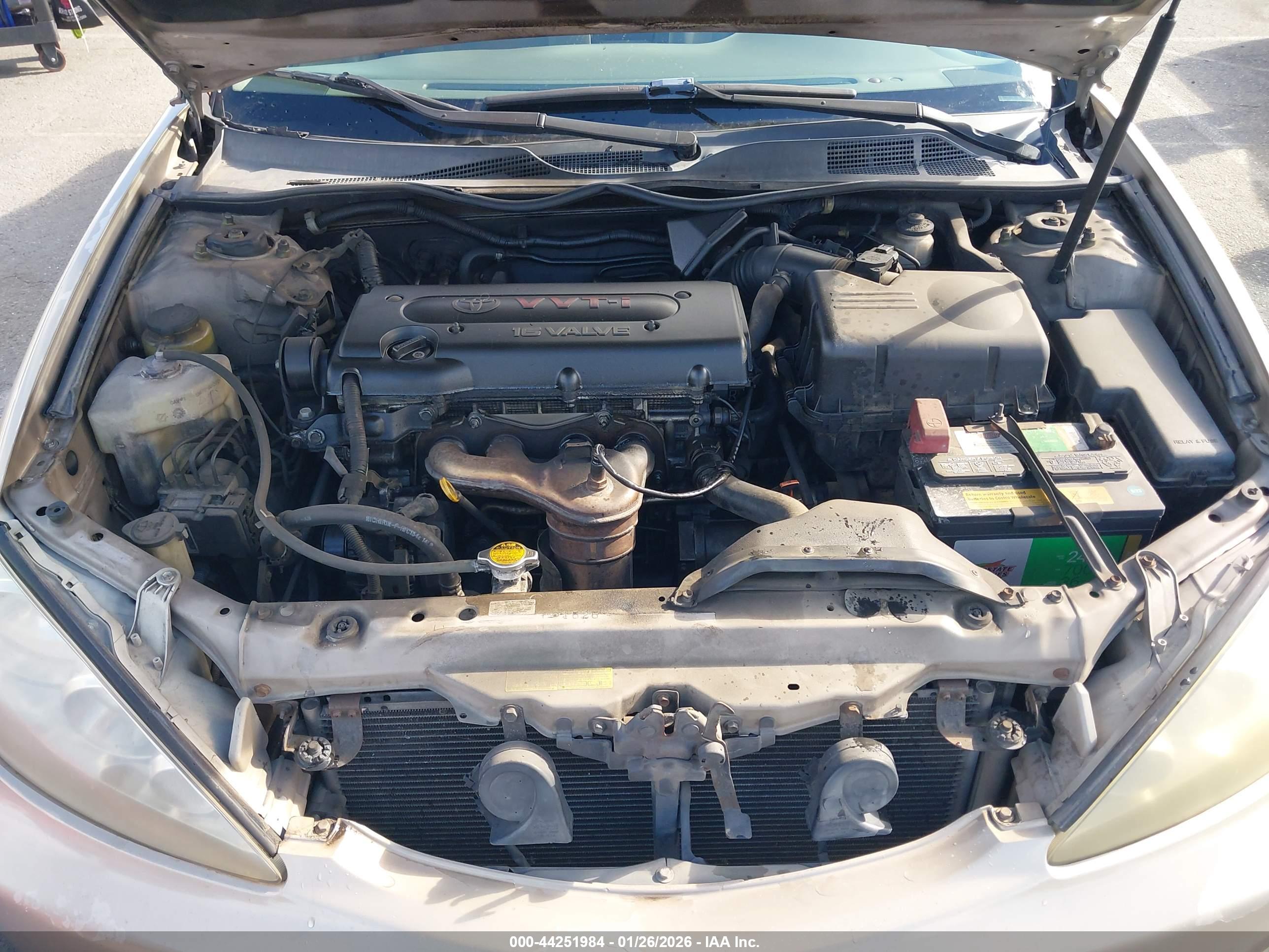 TOYOTA CAMRY image 10