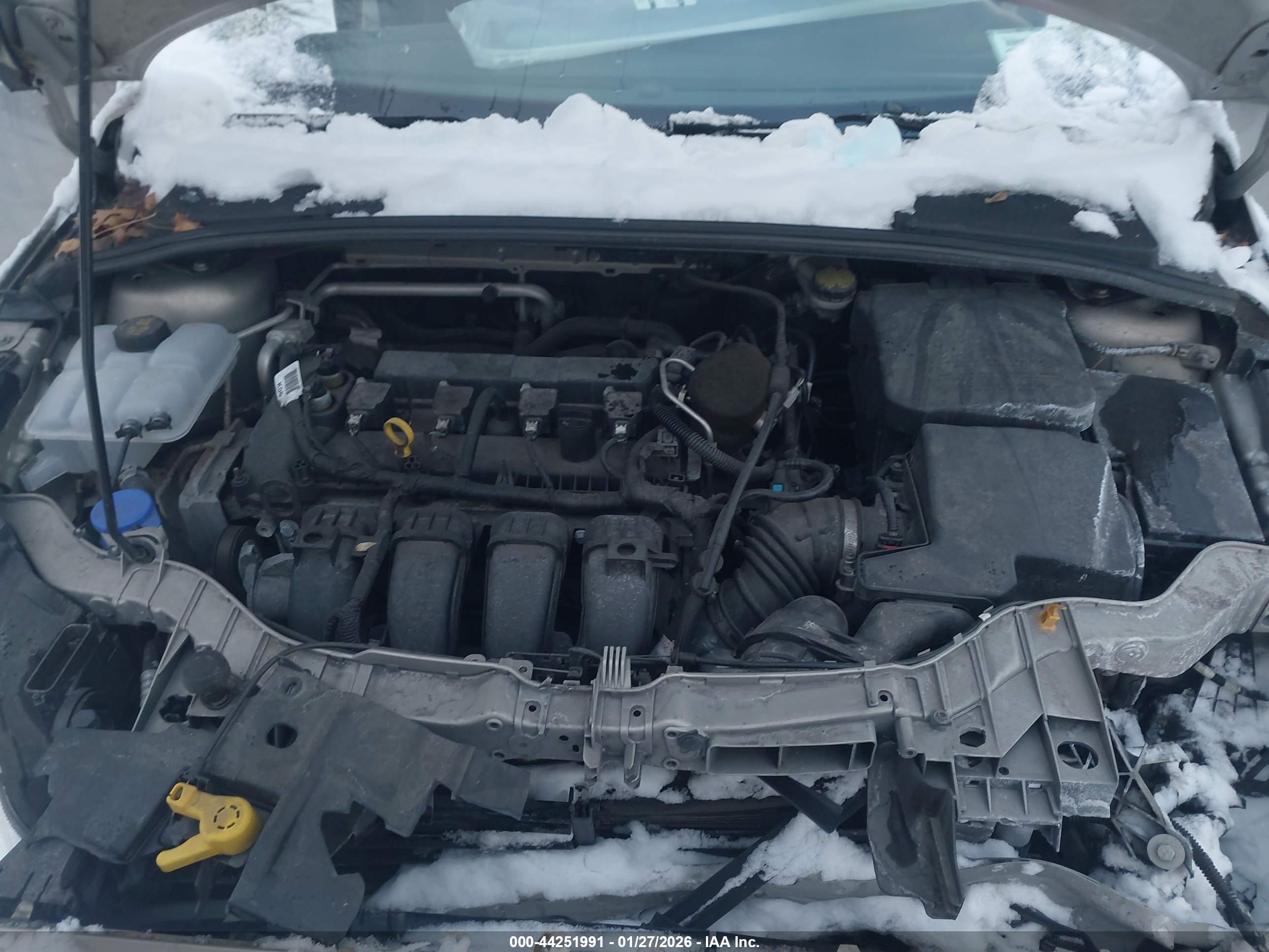 FORD FOCUS image 10