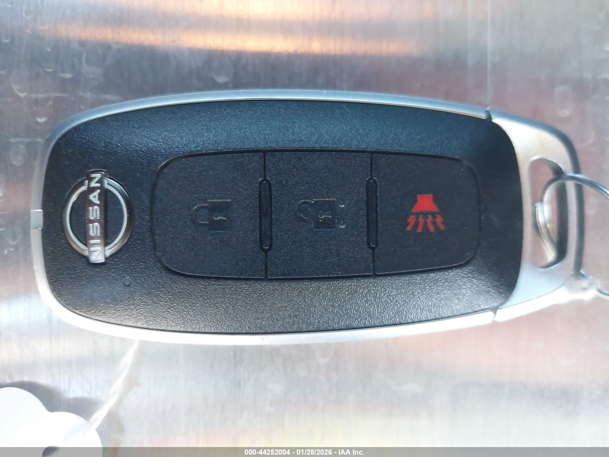 NISSAN KICKS image 11