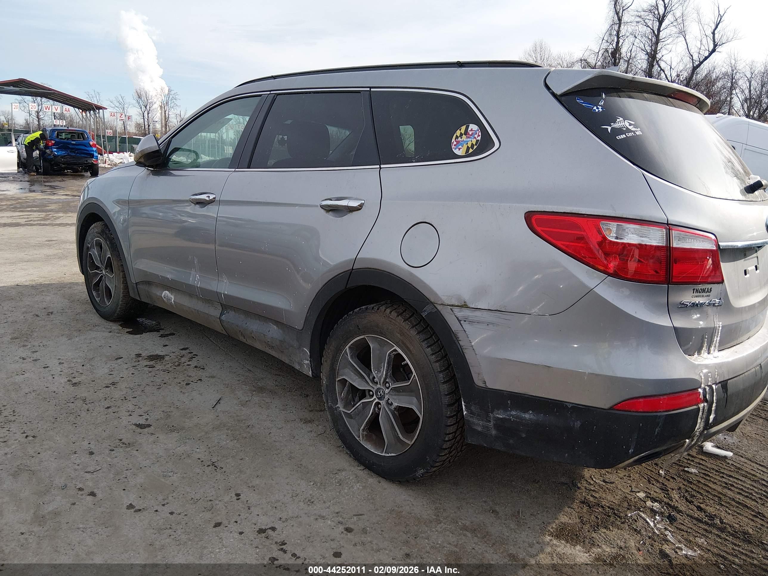 HYUNDAI SANTA image 3