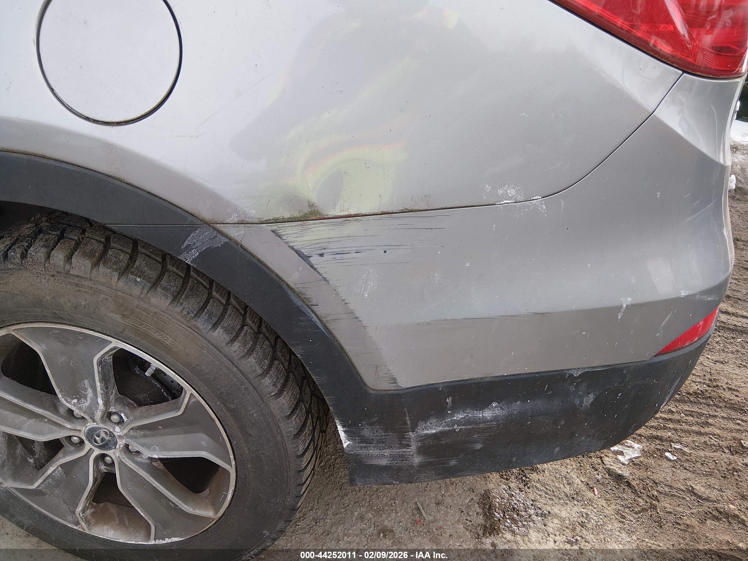 HYUNDAI SANTA image 6