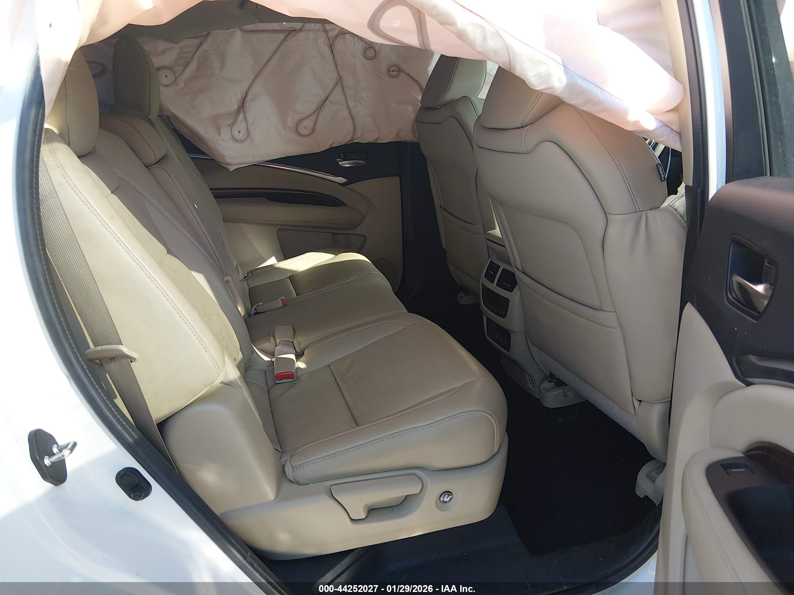 ACURA MDX image 8