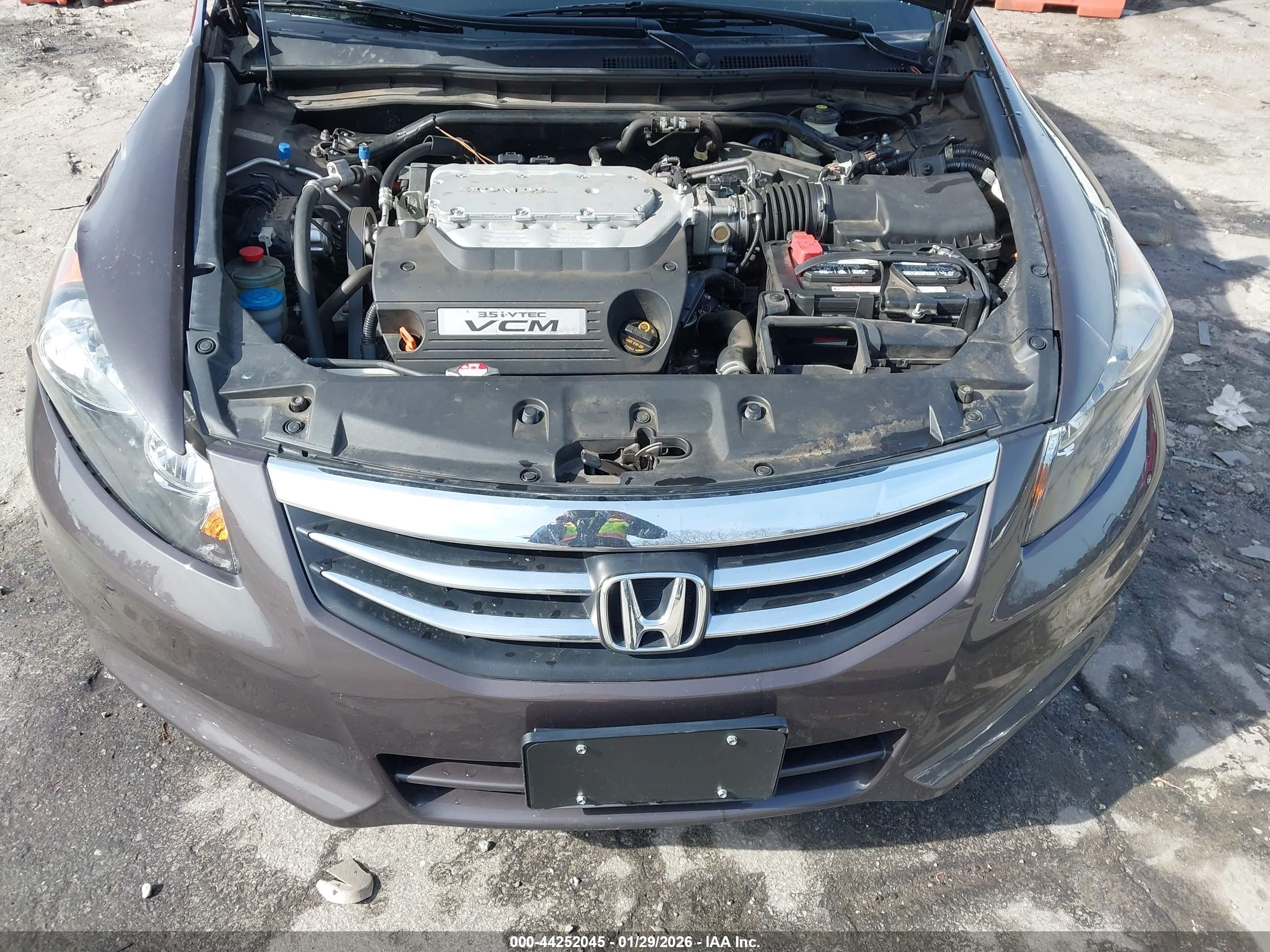 HONDA ACCORD image 10