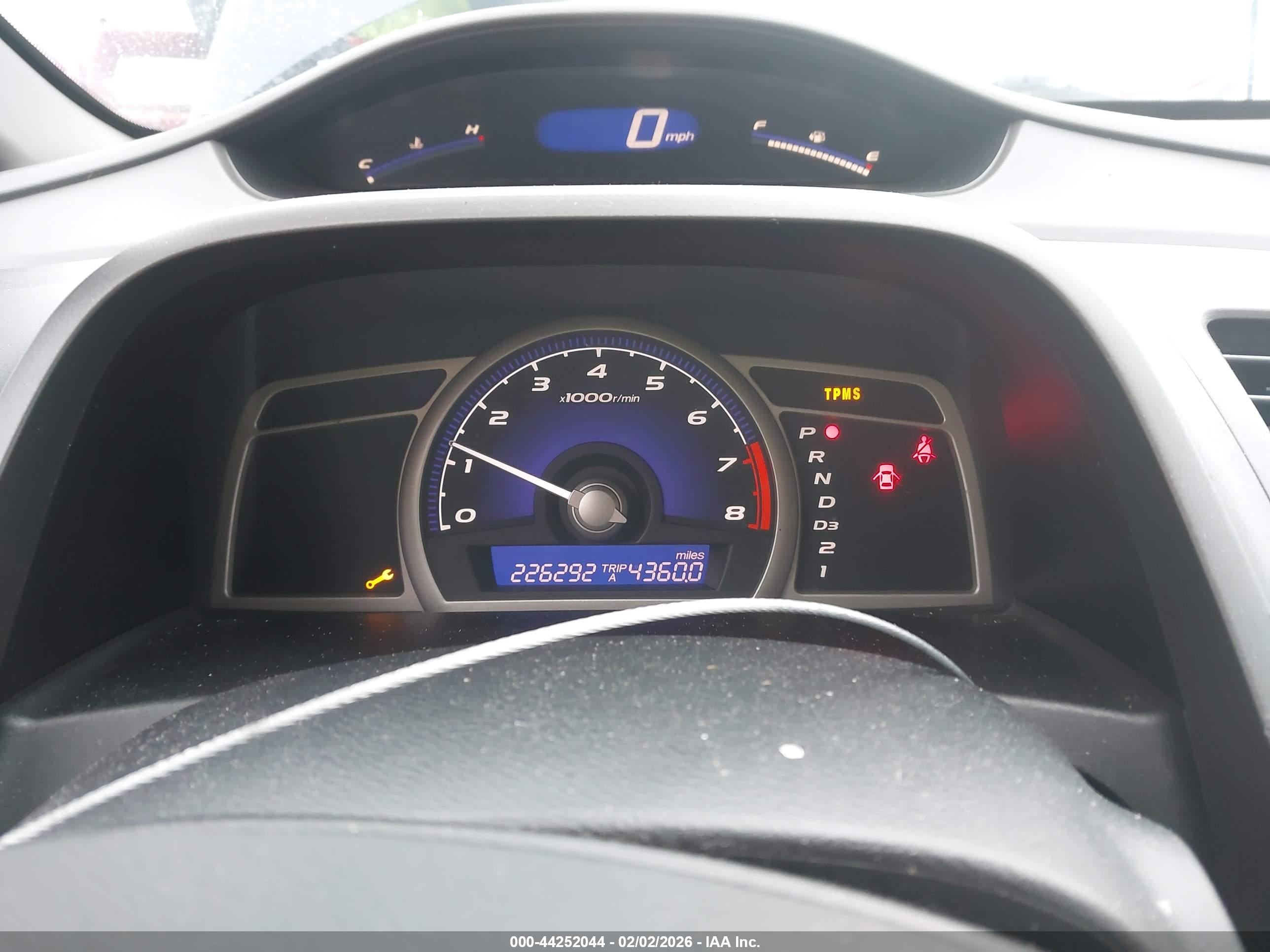 HONDA CIVIC image 7
