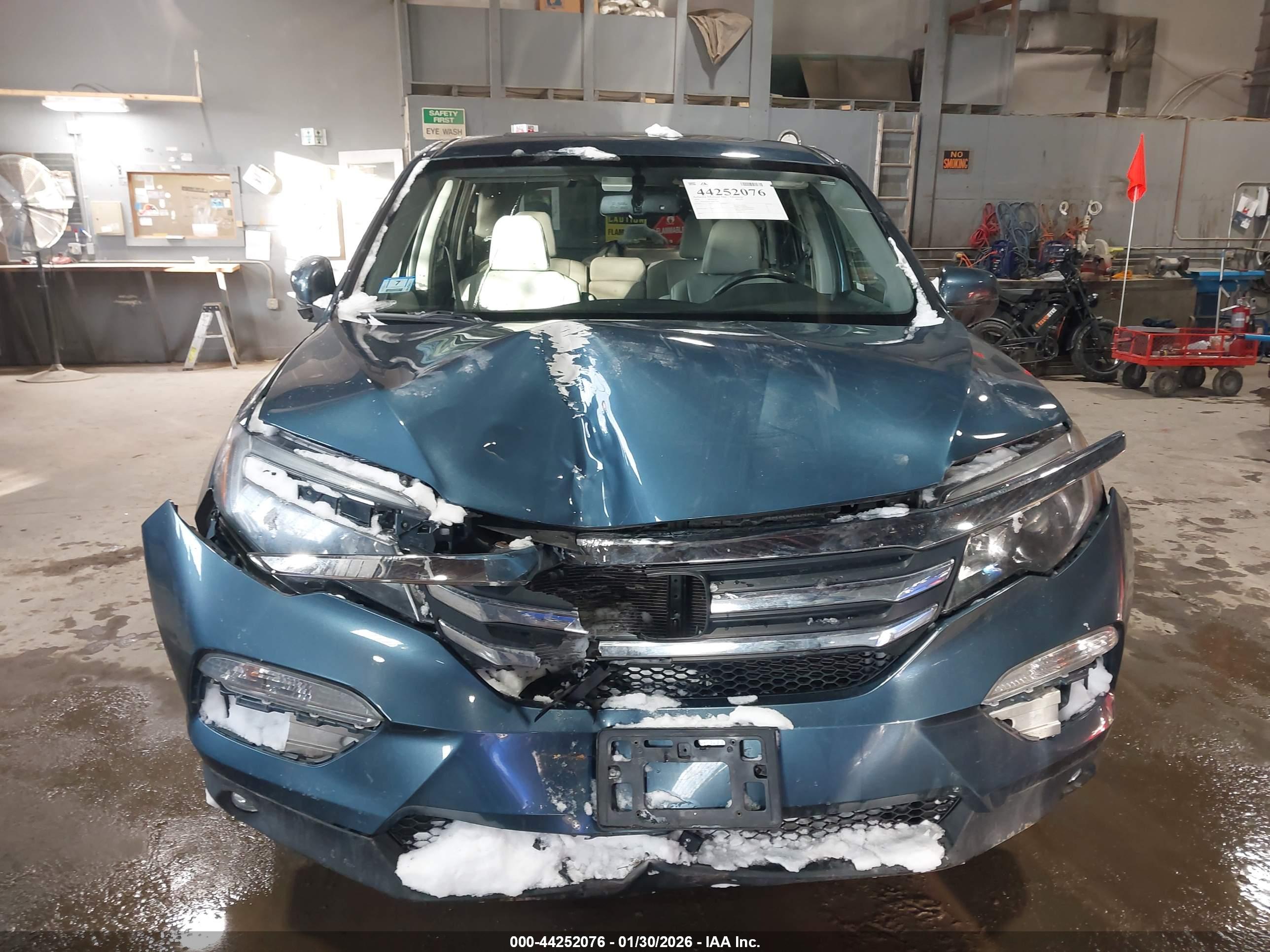 HONDA PILOT image 6