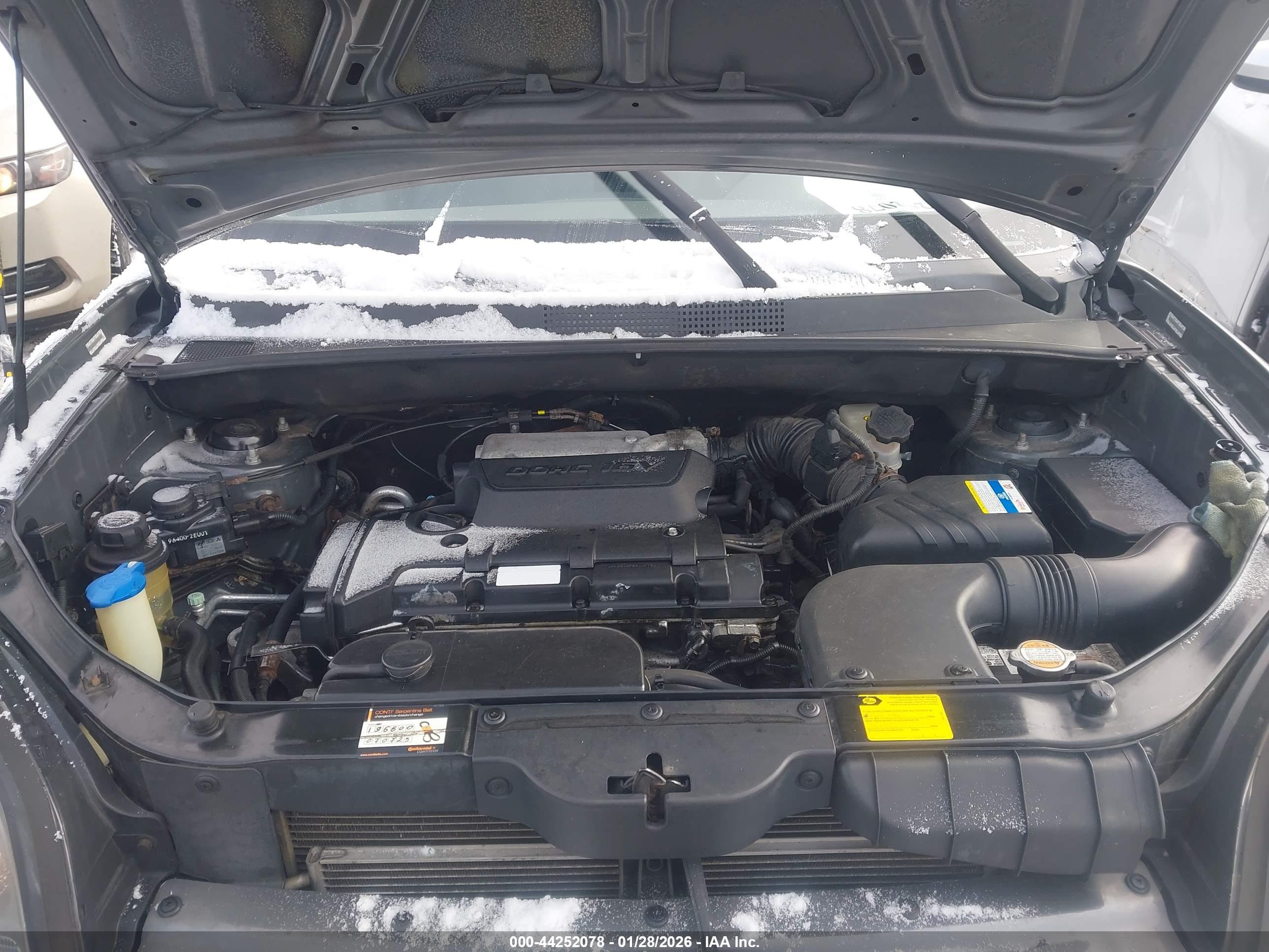 HYUNDAI TUCSON image 10