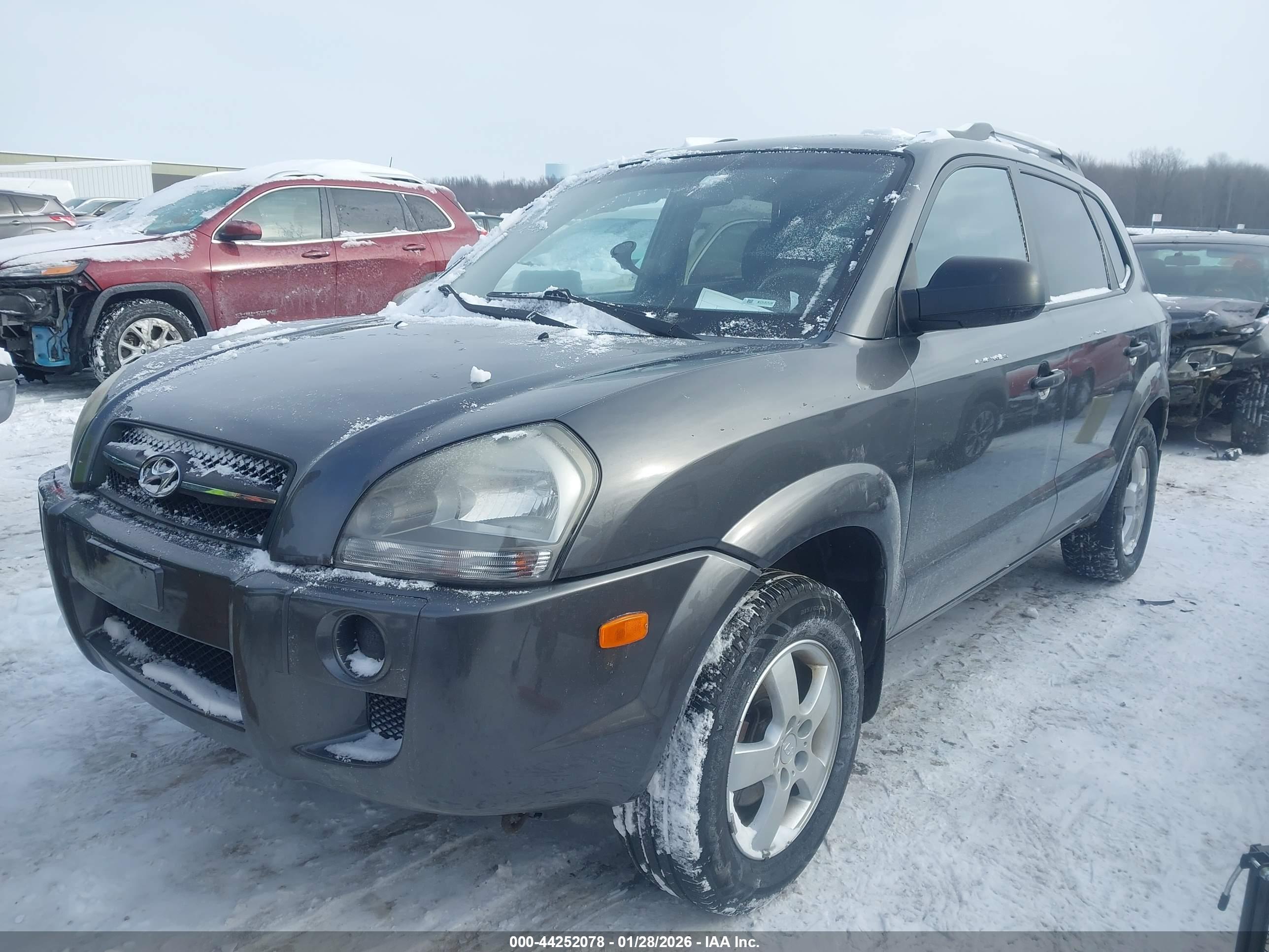 HYUNDAI TUCSON image 2