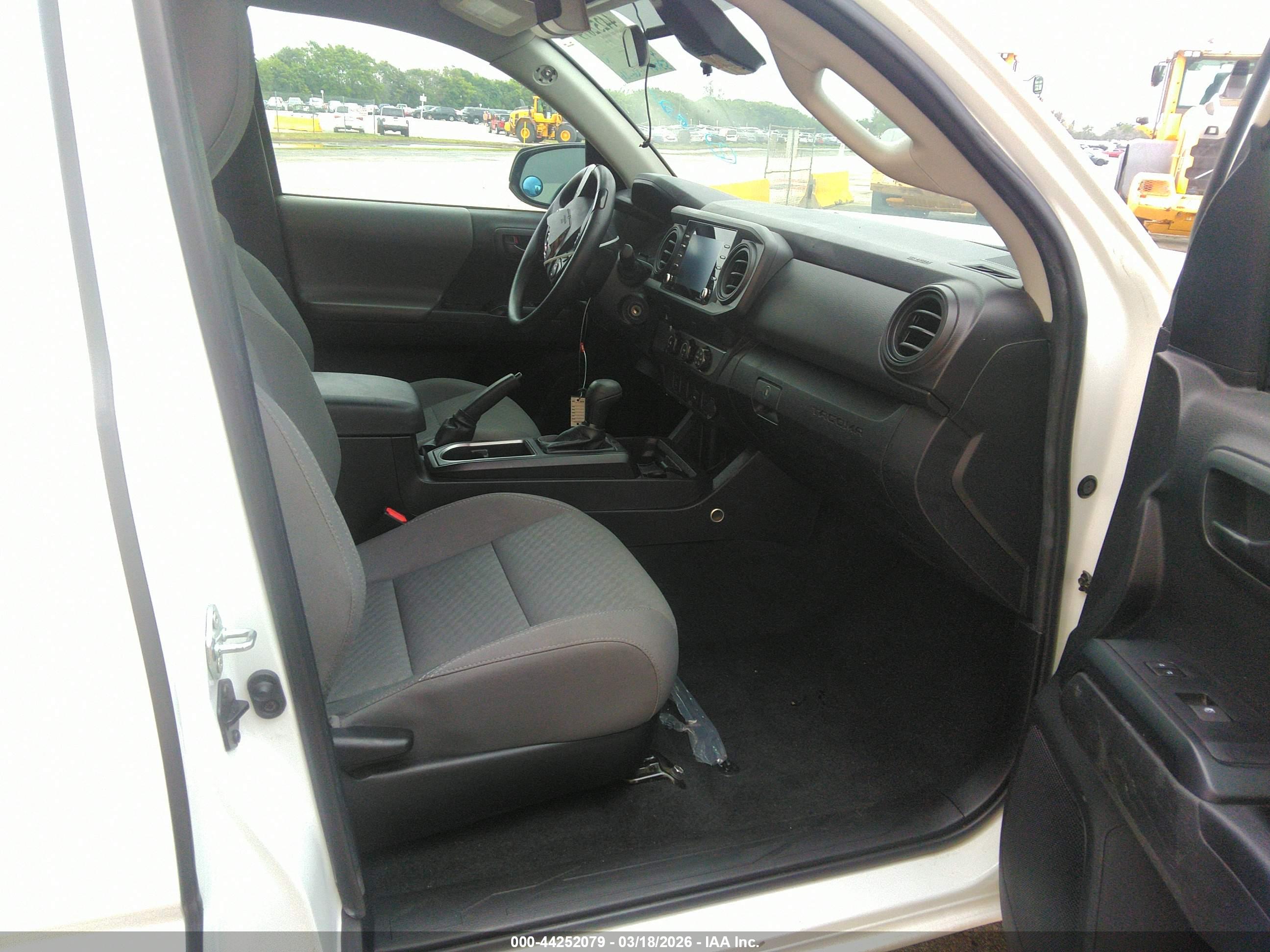 TOYOTA TACOMA image 5