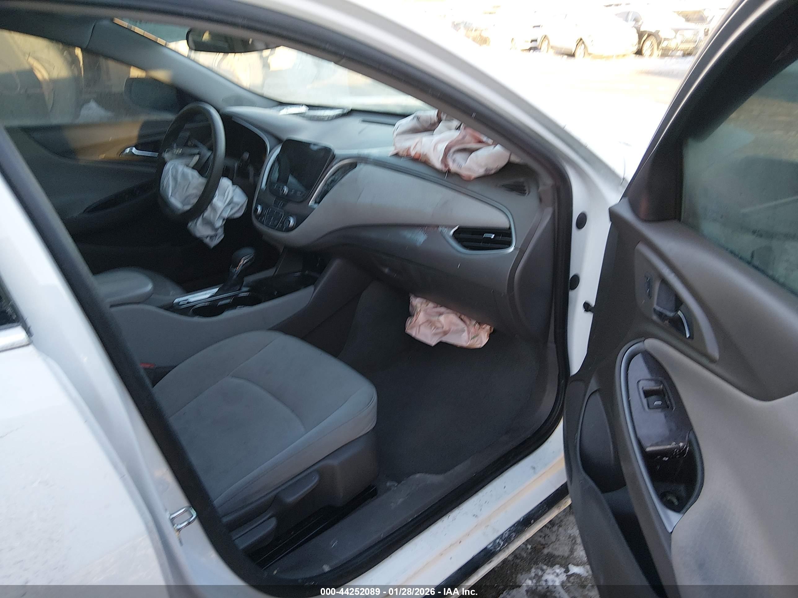 CHEVROLET MALIBU image 5