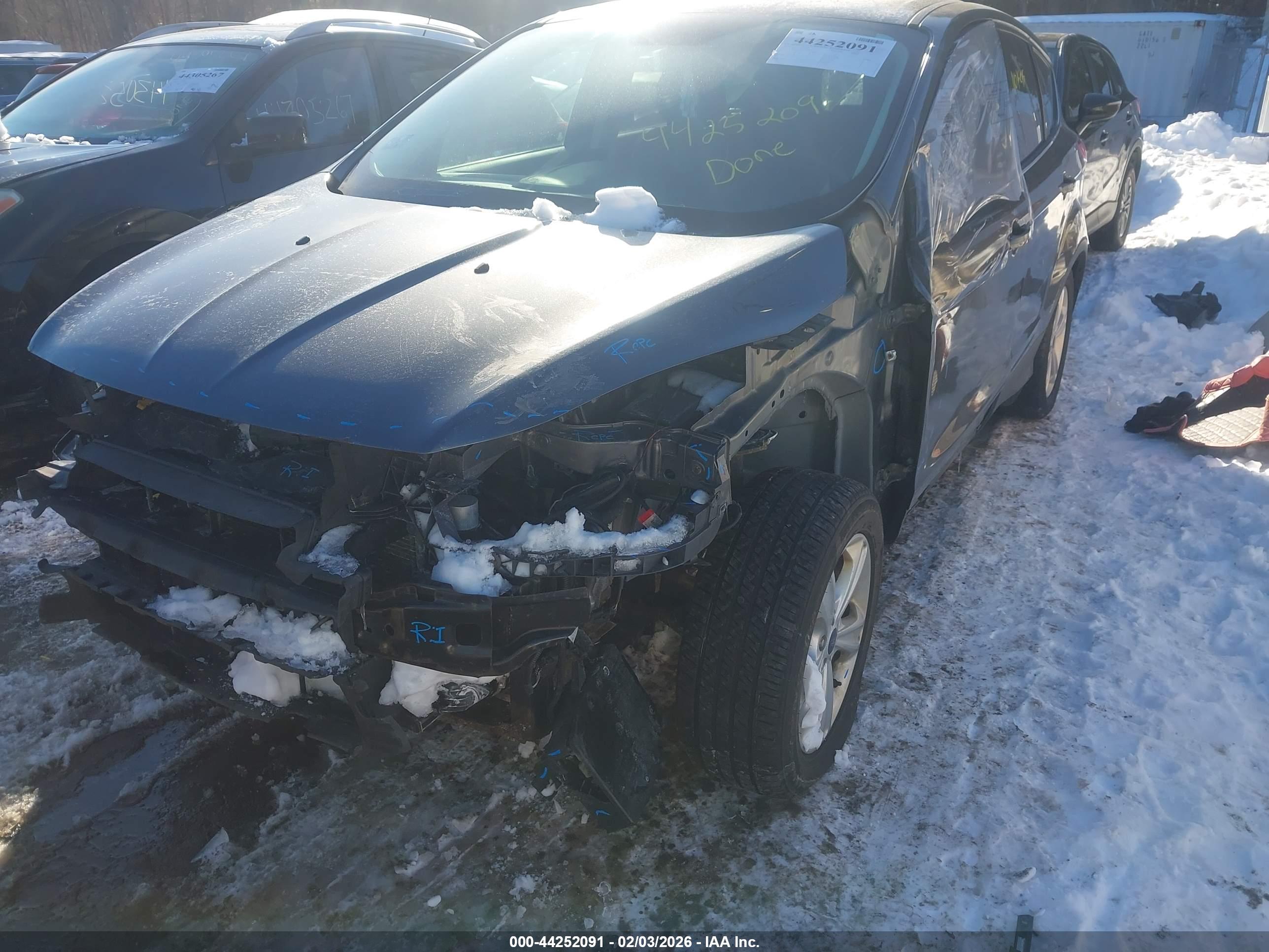 FORD ESCAPE image 2
