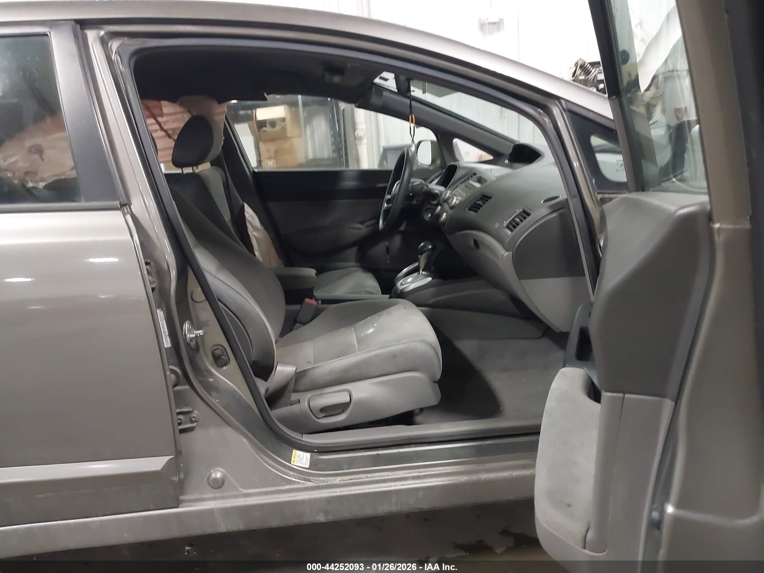 HONDA CIVIC image 5