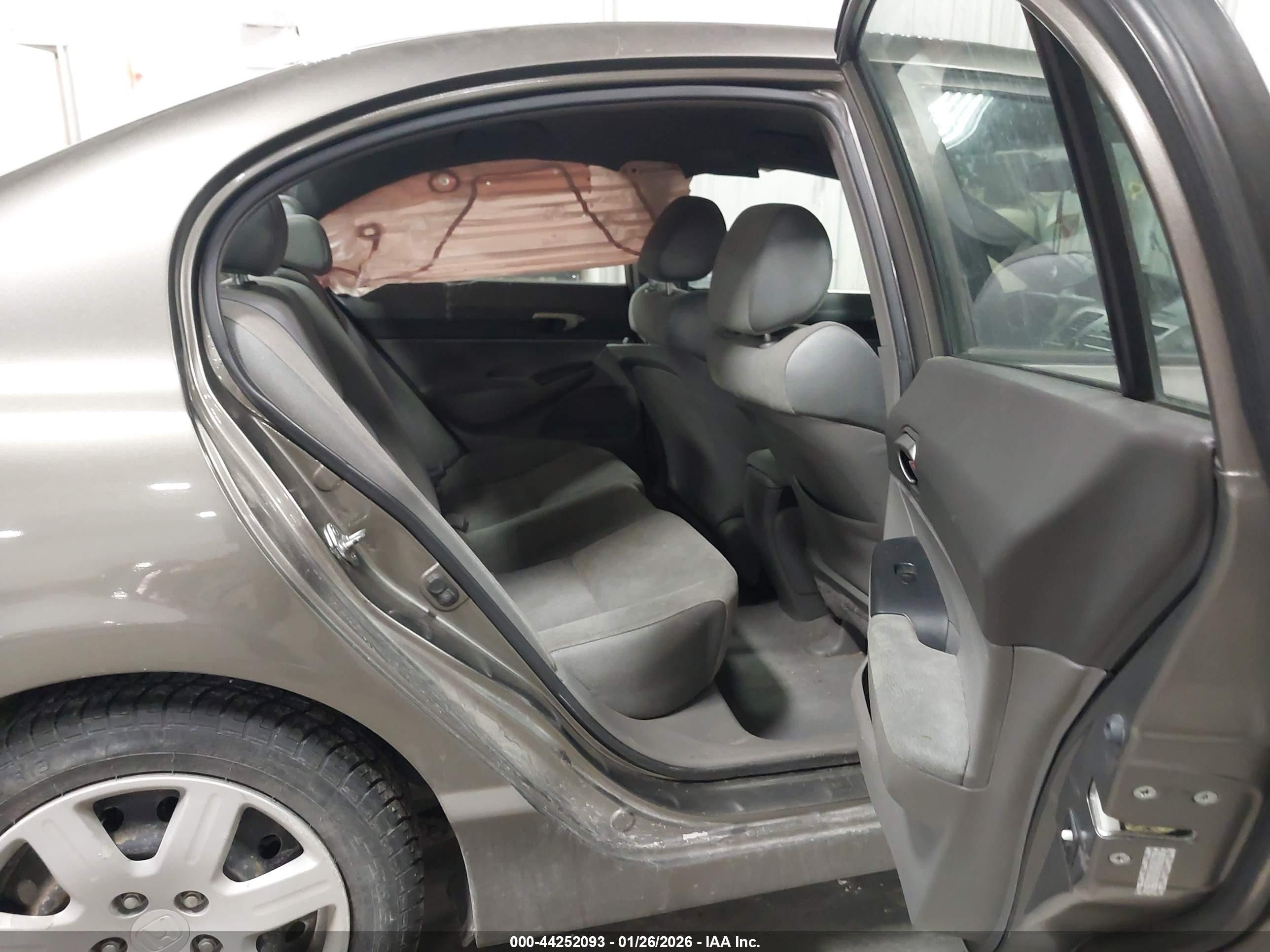 HONDA CIVIC image 8