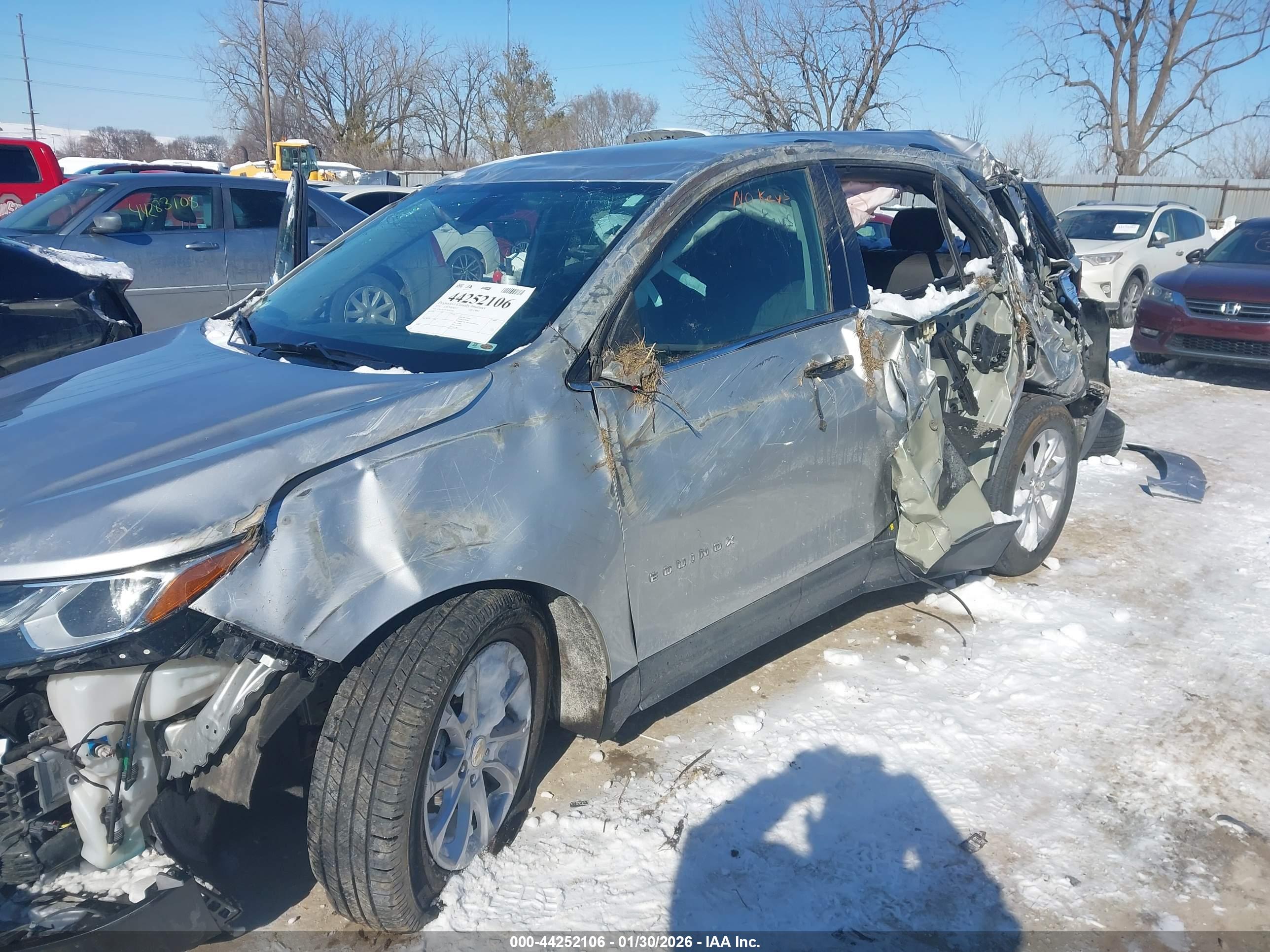 CHEVROLET EQUINOX image 6