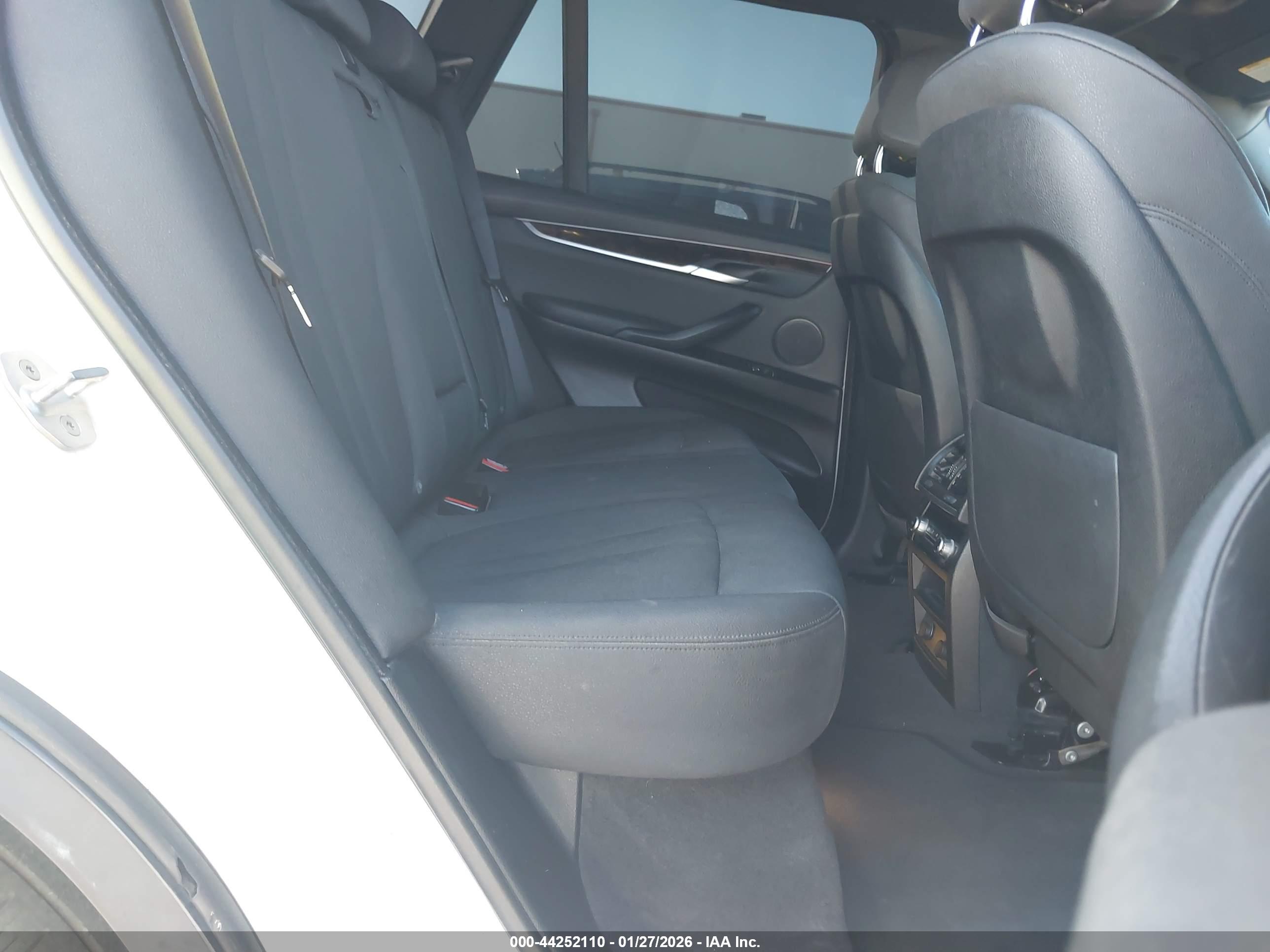 BMW X5 image 8