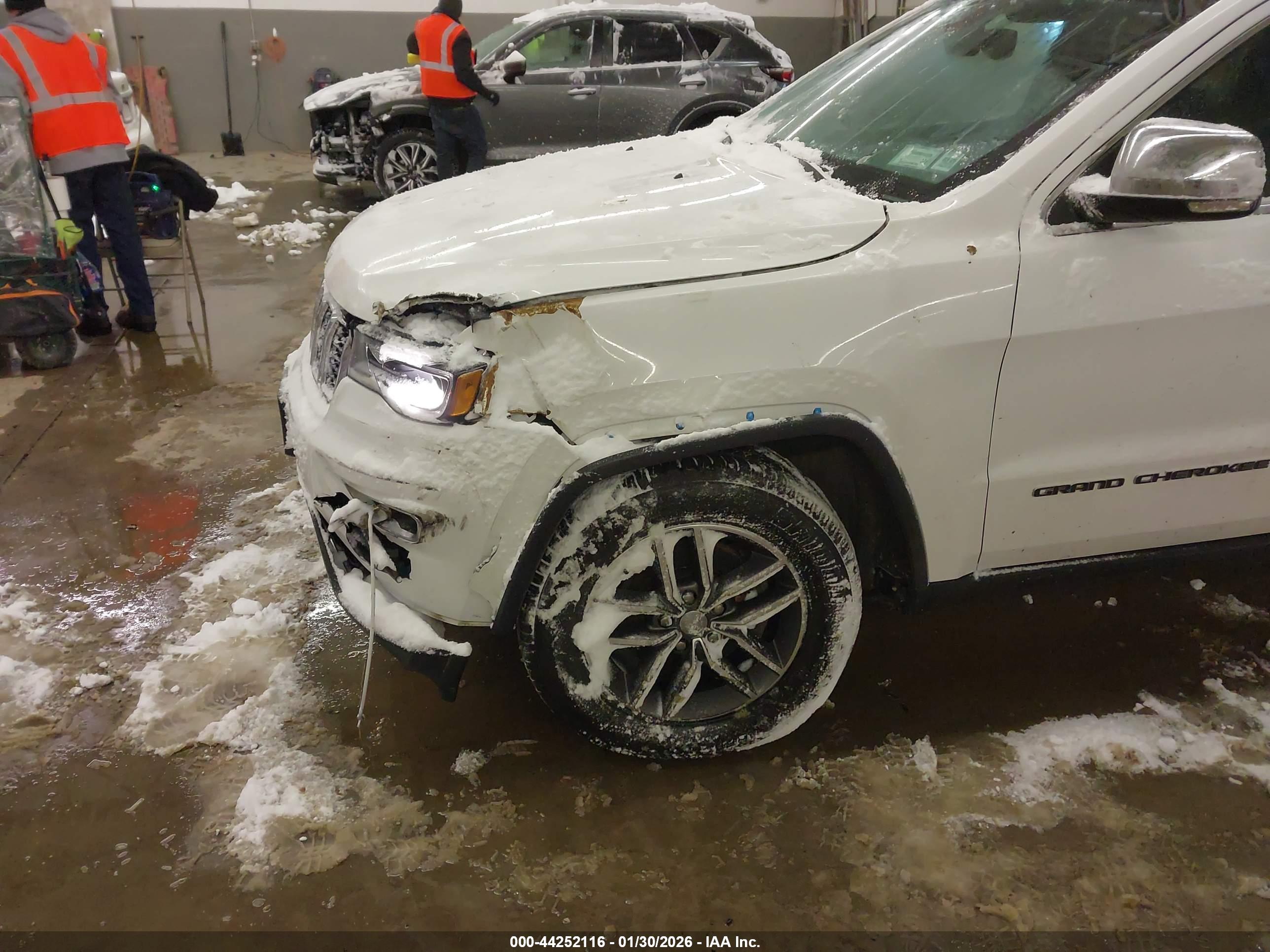 JEEP GRAND image 6