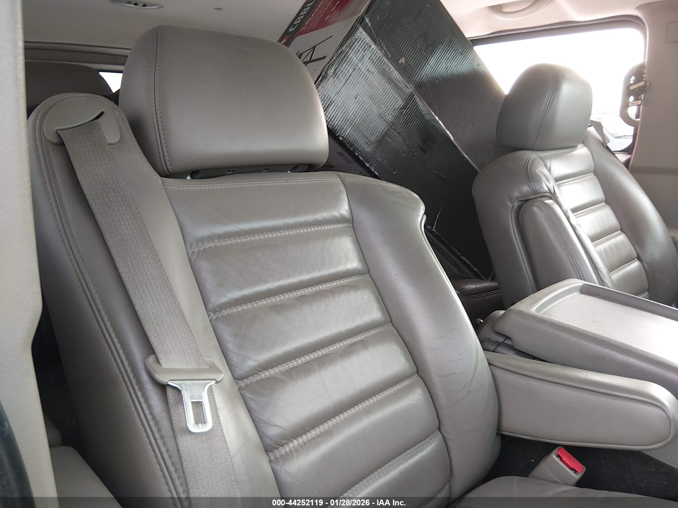 HUMMER H2 image 8