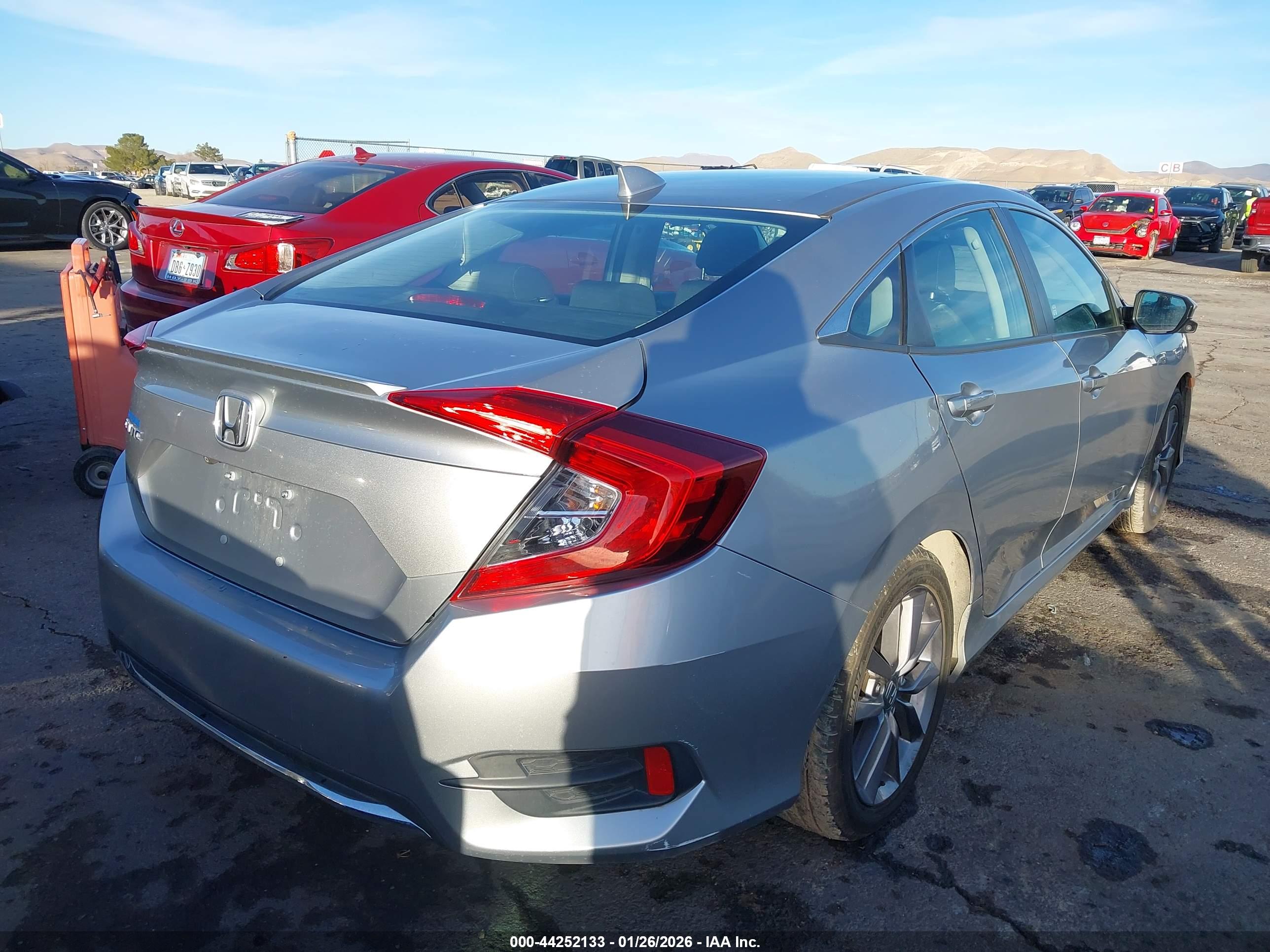 HONDA CIVIC image 4