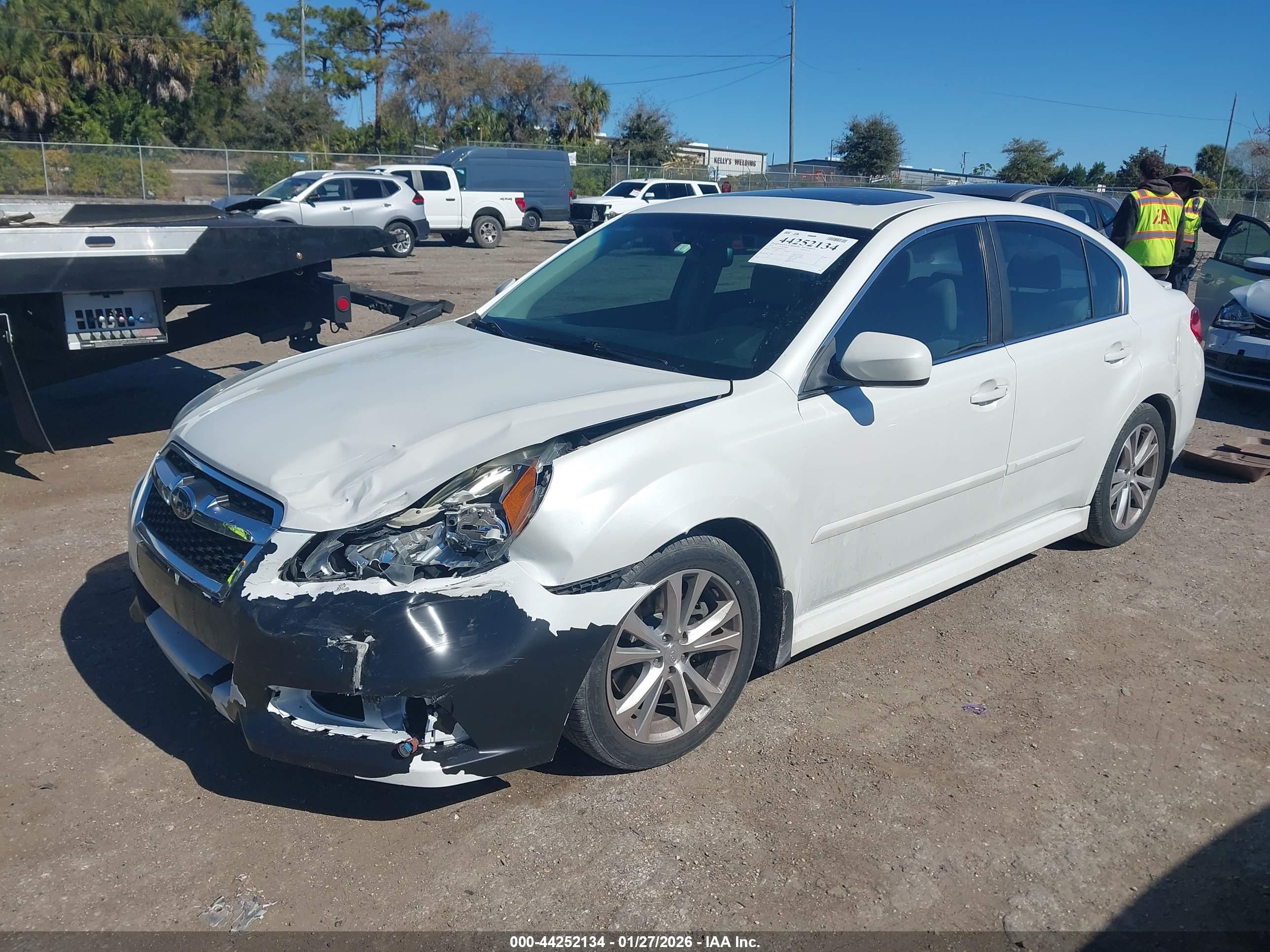 SUBARU LEGACY image 2