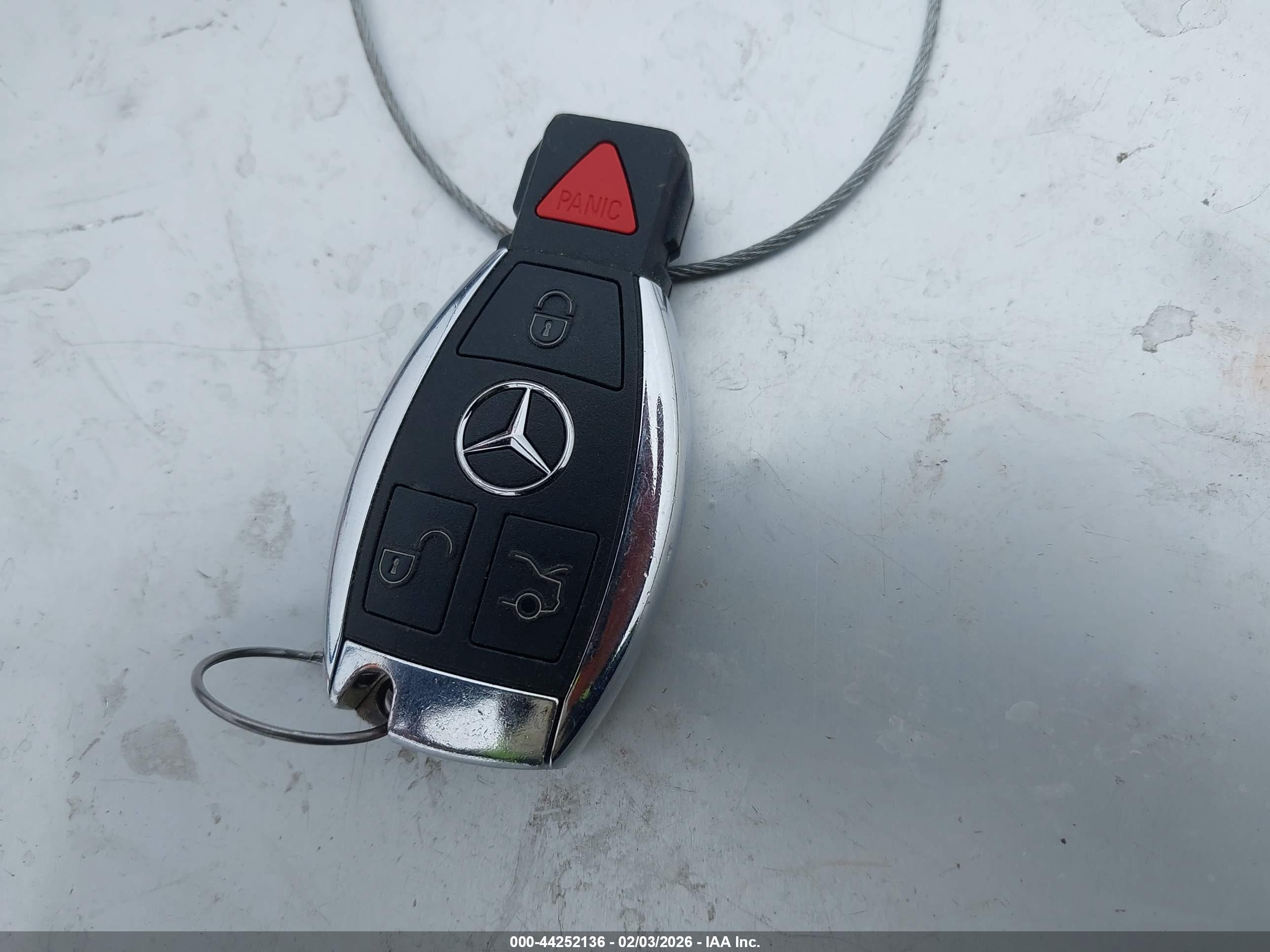 MERCEDES-BENZ C image 11