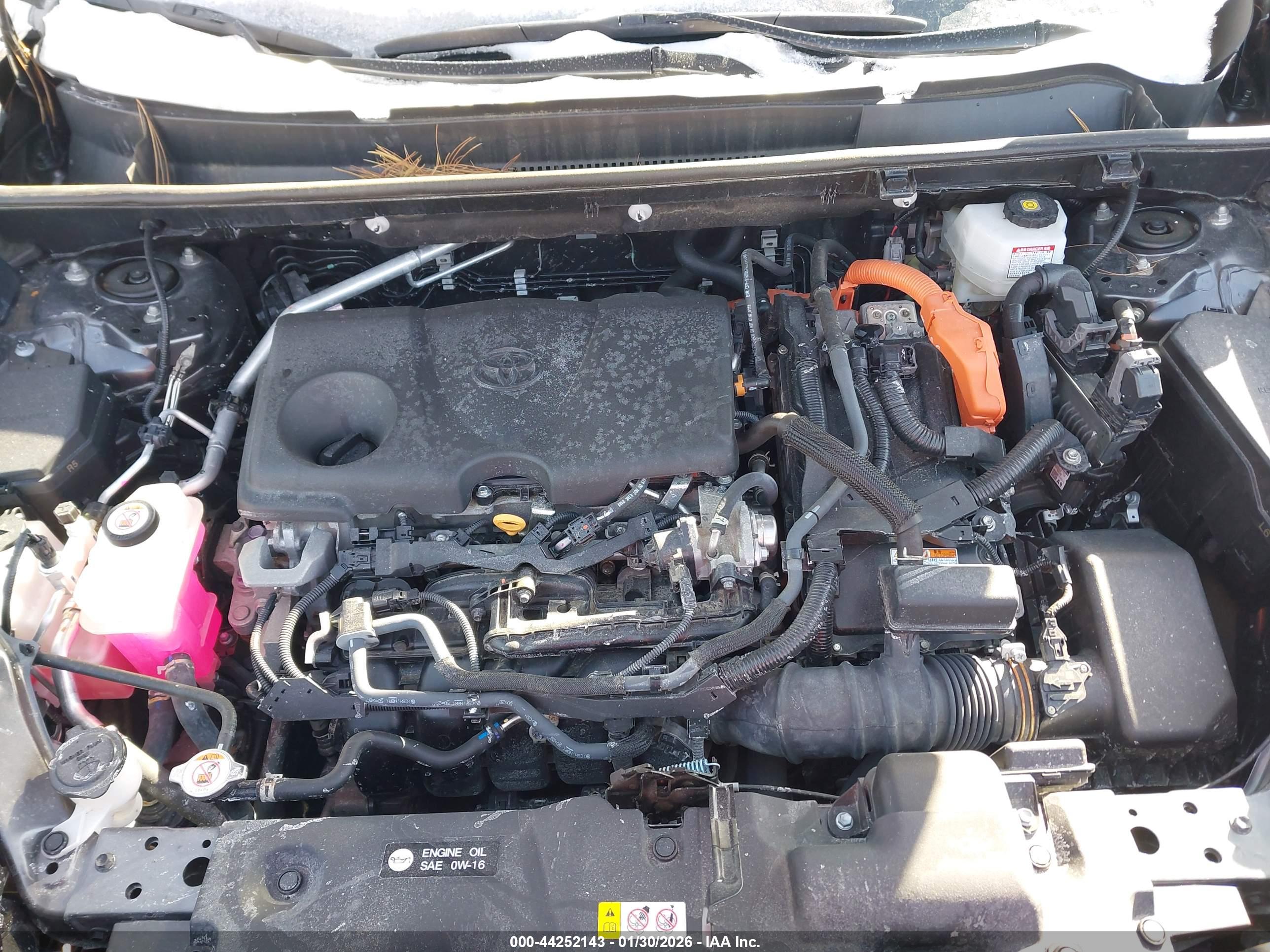 TOYOTA RAV4 image 10