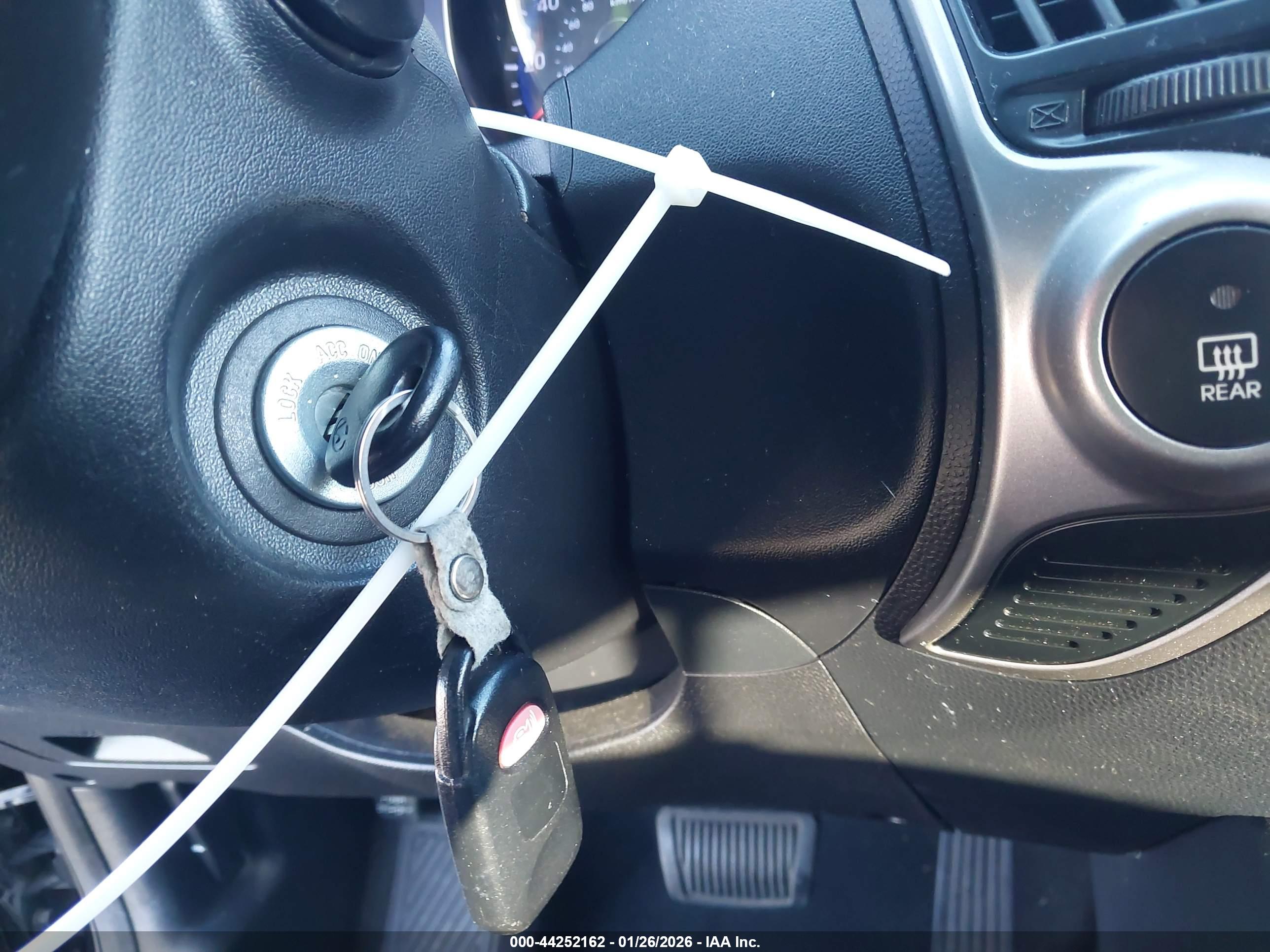 HYUNDAI TUCSON image 11