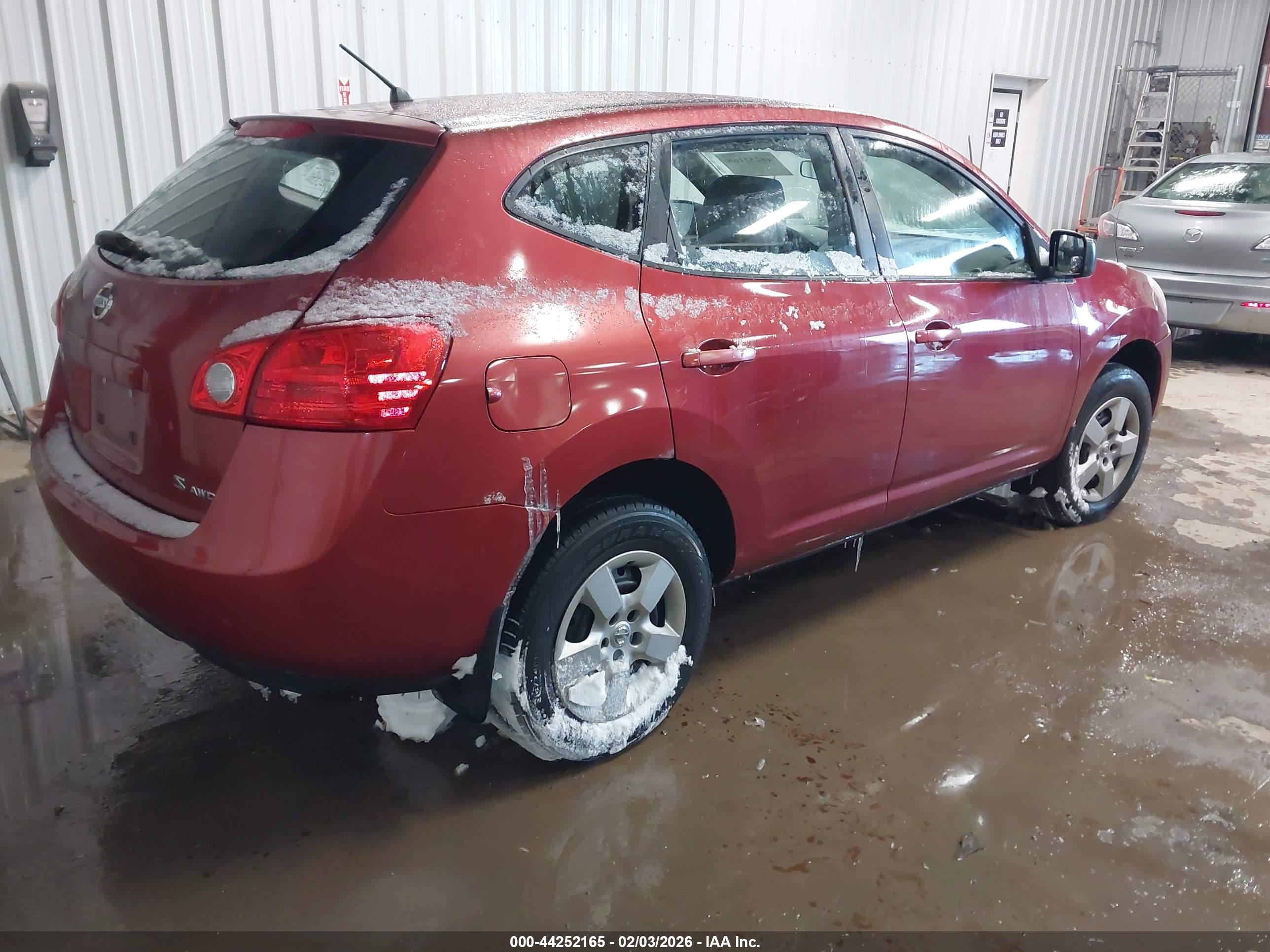 NISSAN ROGUE image 4