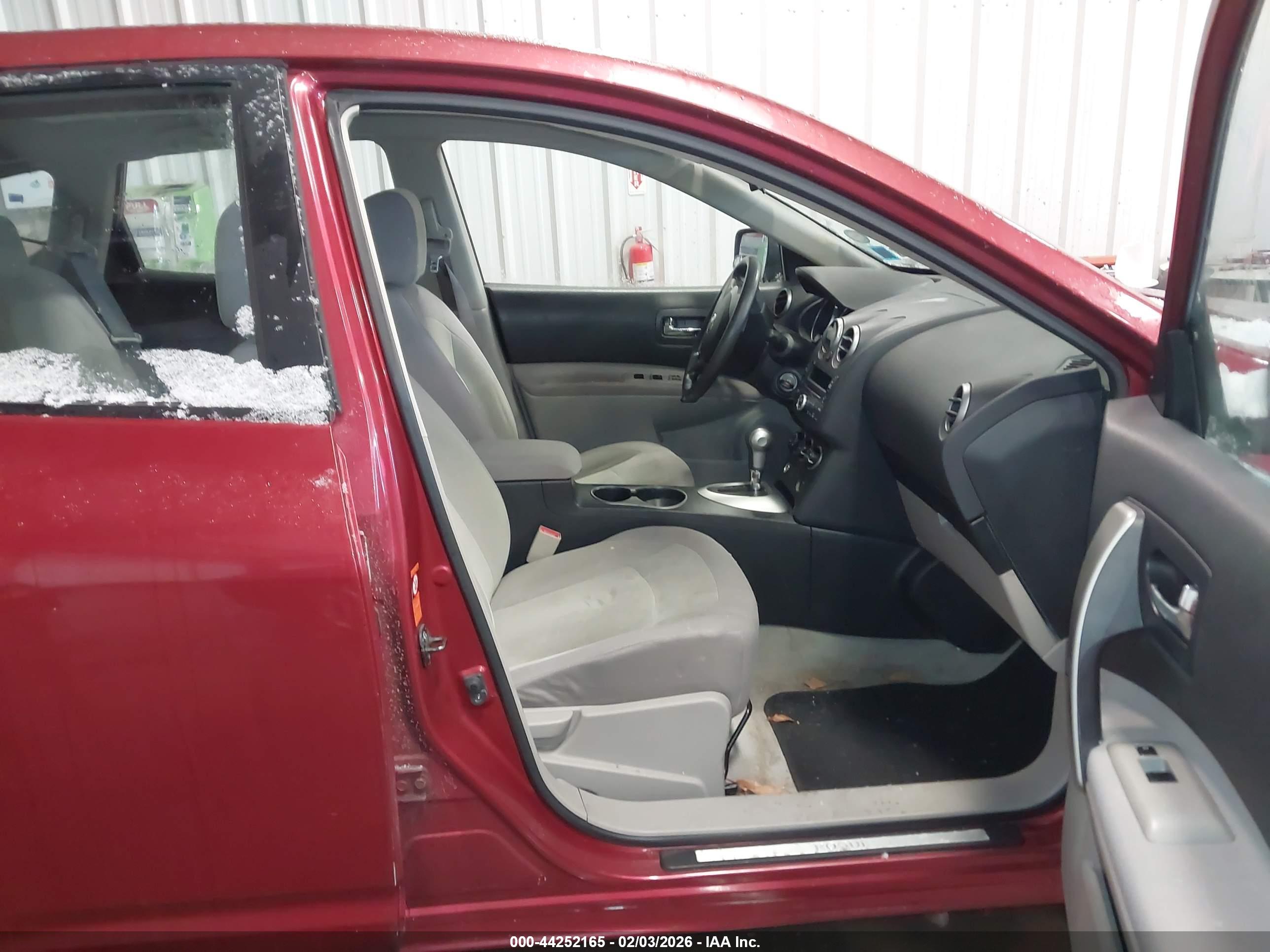 NISSAN ROGUE image 5