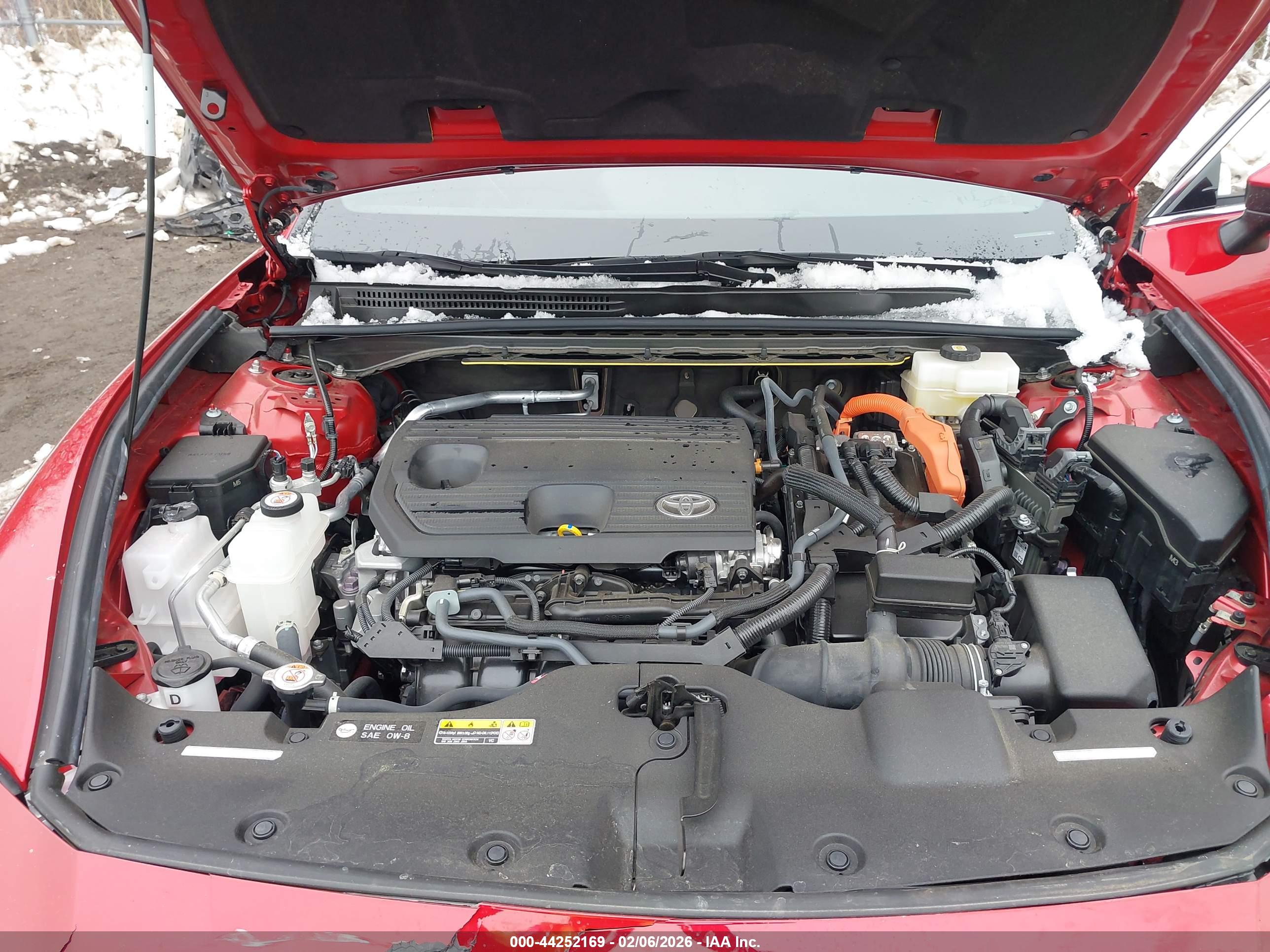 TOYOTA CROWN image 10