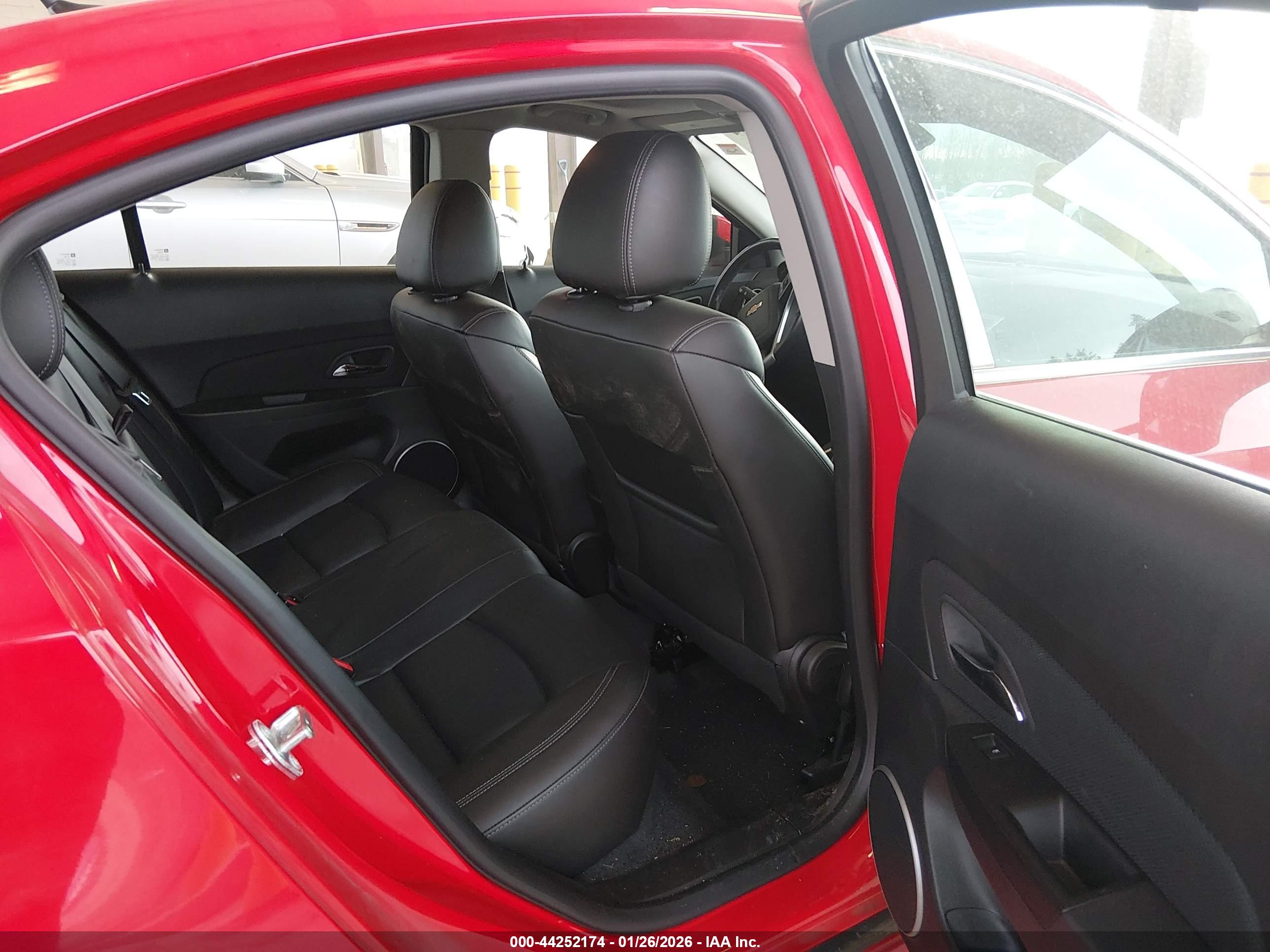 CHEVROLET CRUZE image 8