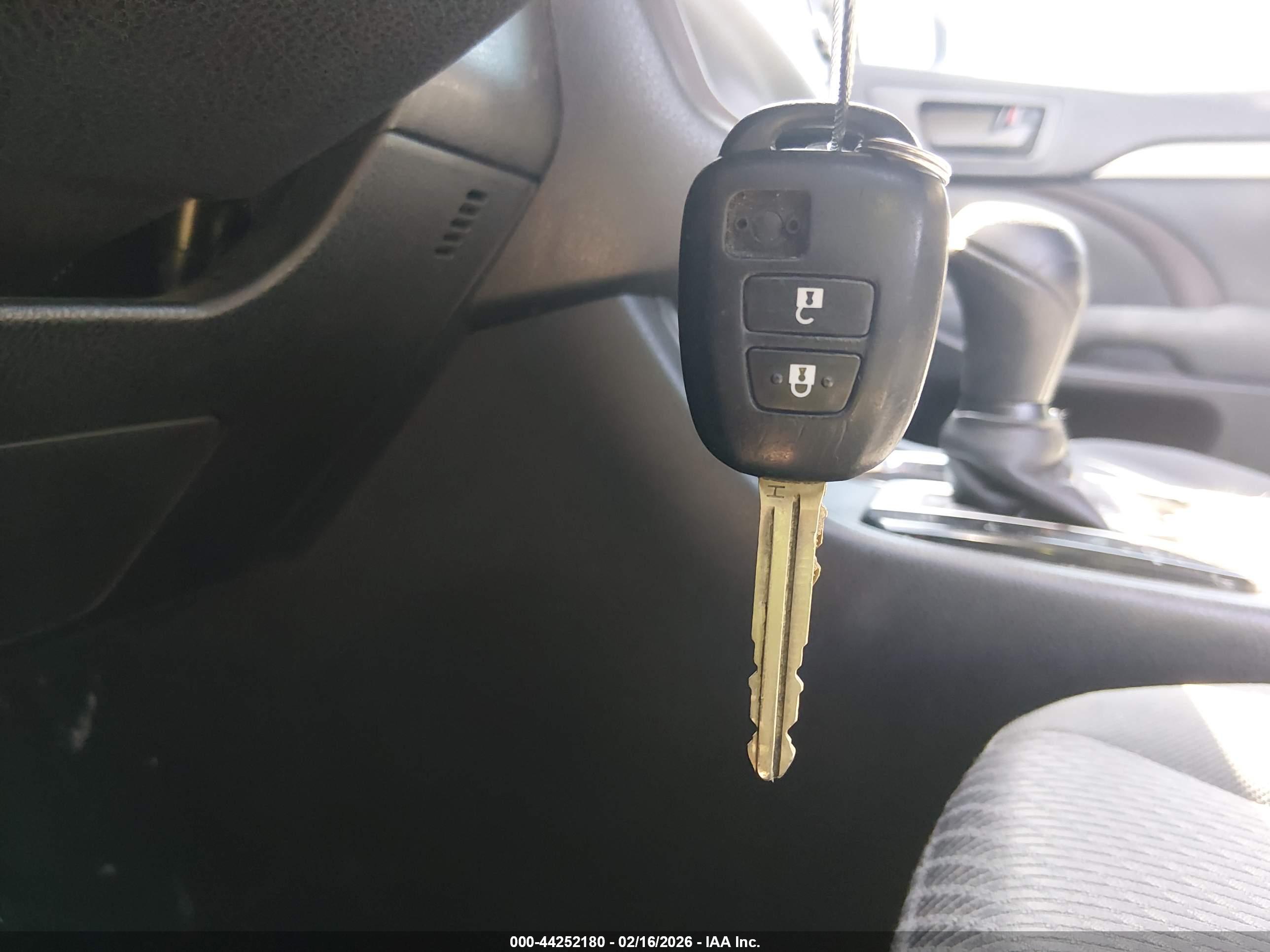 TOYOTA HIGHLANDER image 11