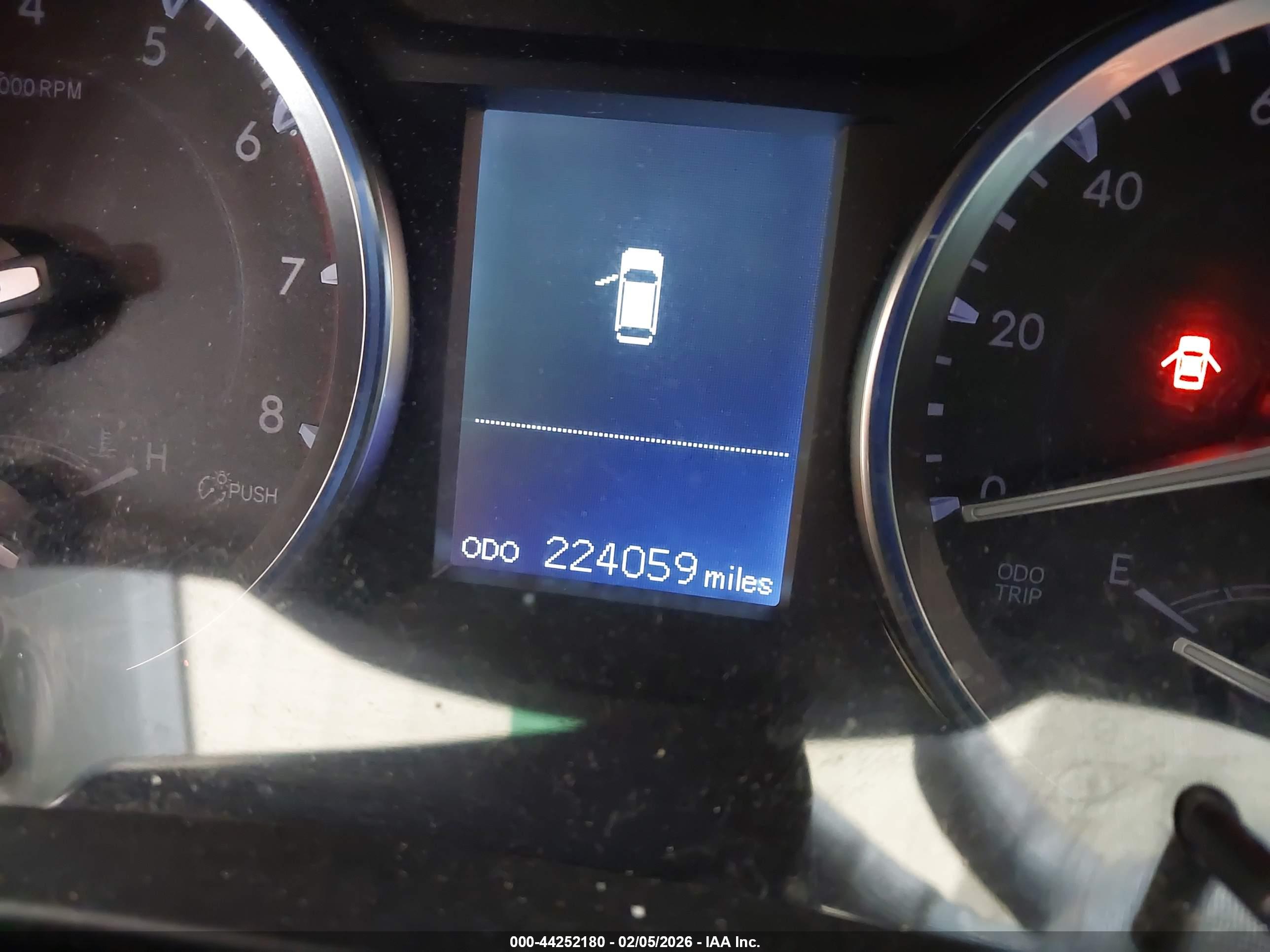 TOYOTA HIGHLANDER image 7