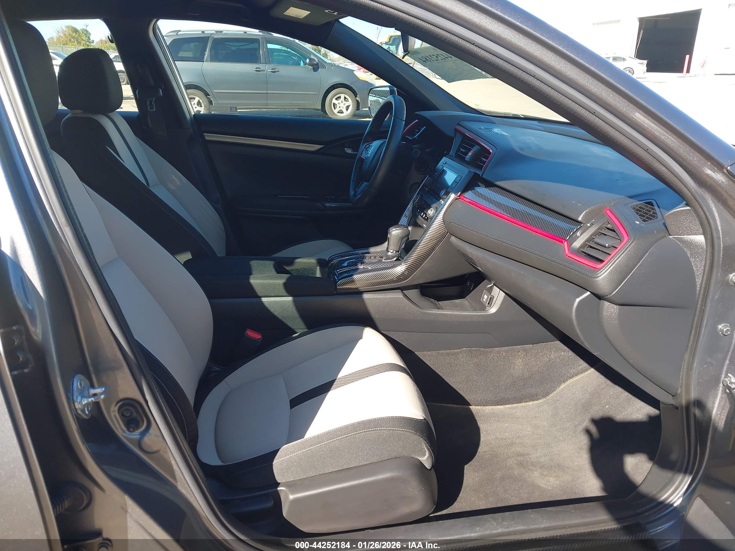 HONDA CIVIC image 5