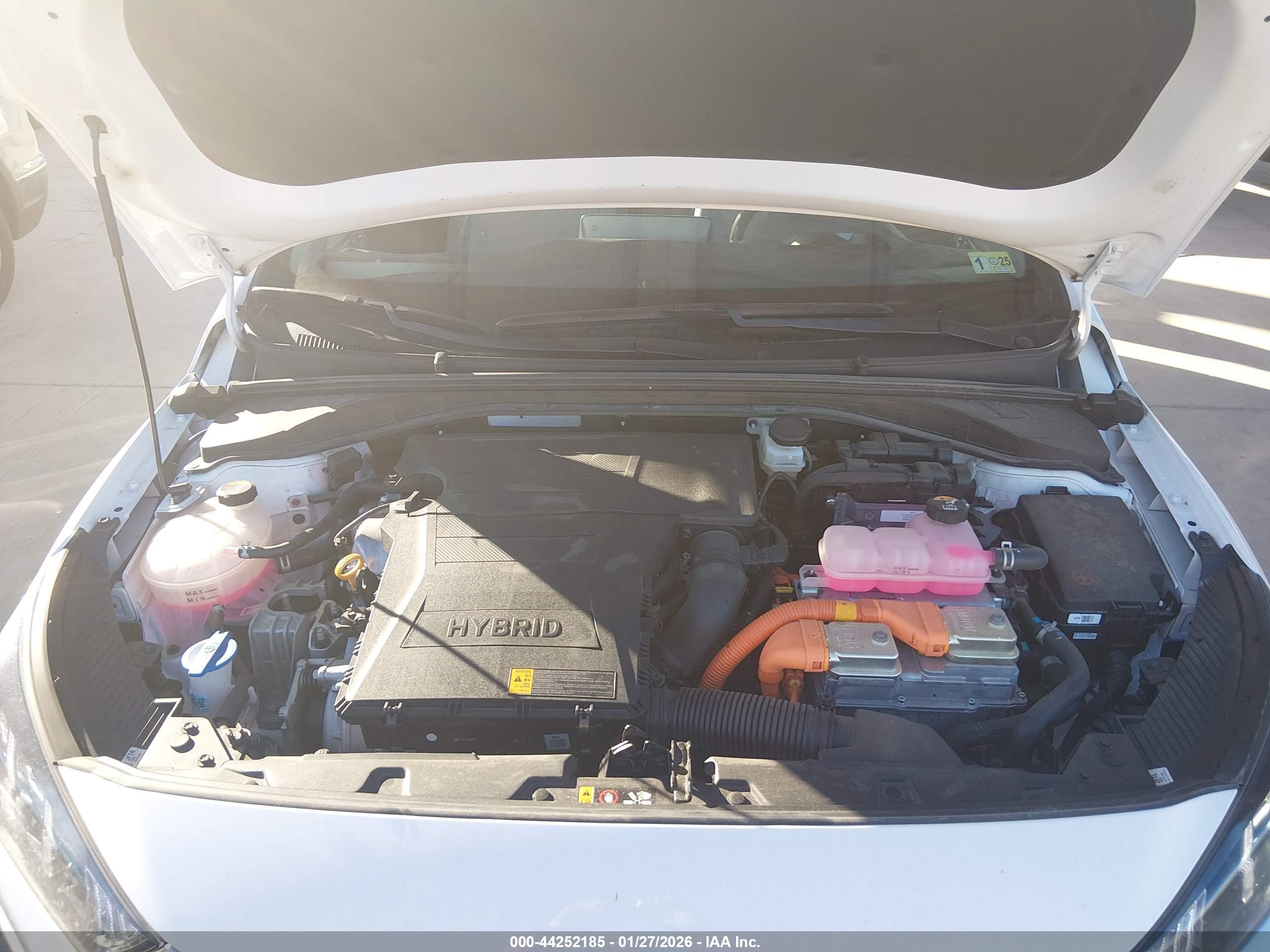HYUNDAI IONIQ image 10
