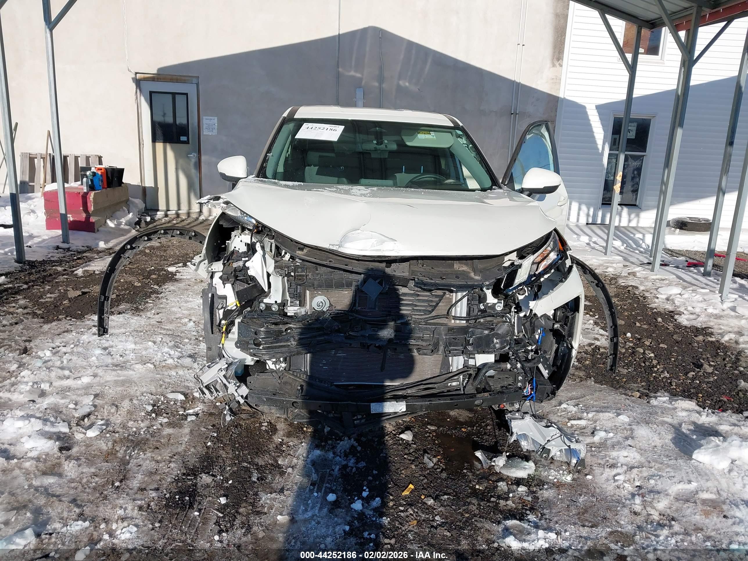 NISSAN ROGUE image 6